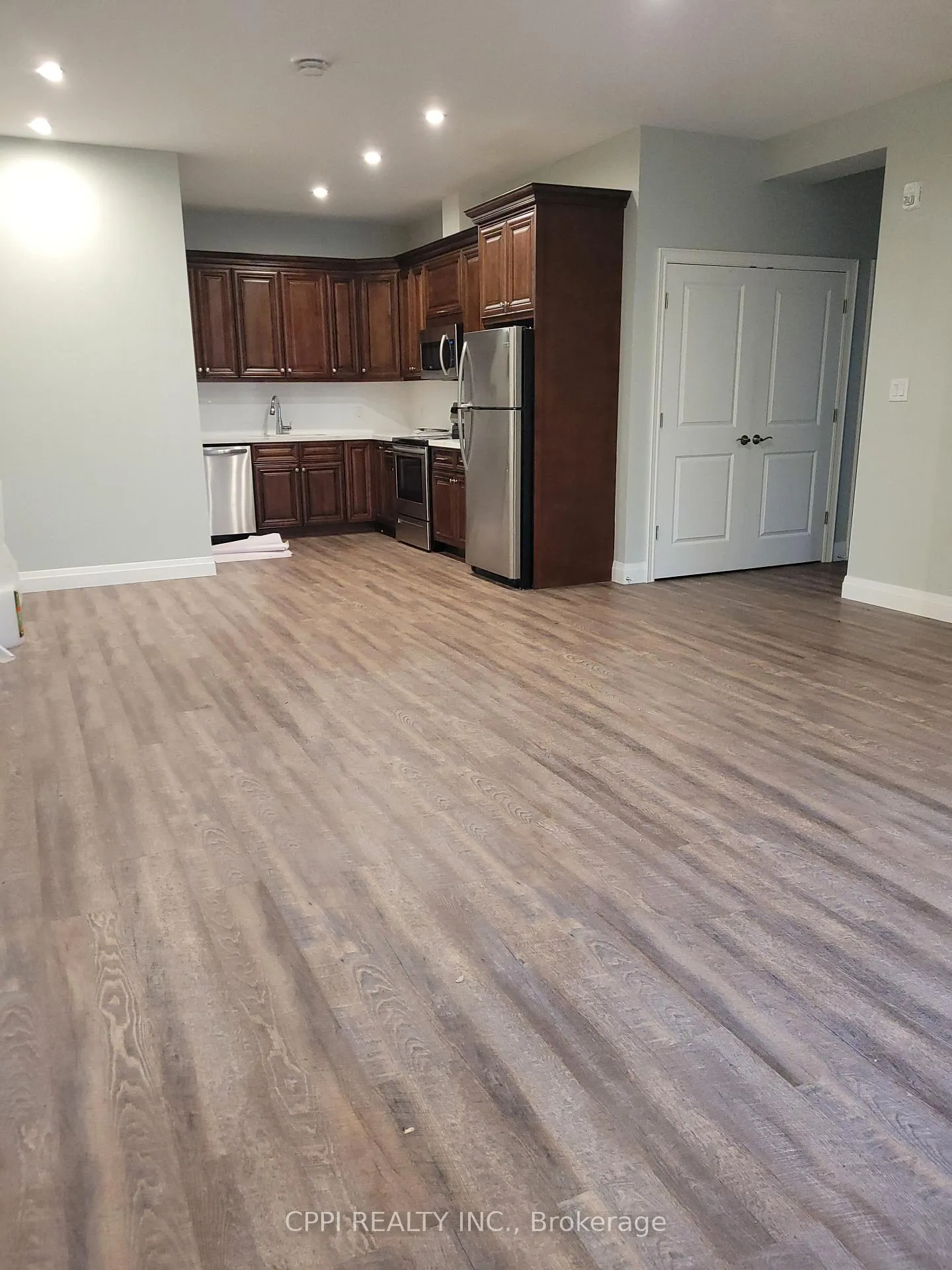 Photo 2 of Unit #201, 67 Minto Street, Port Colborne, Main Street — HOMEH