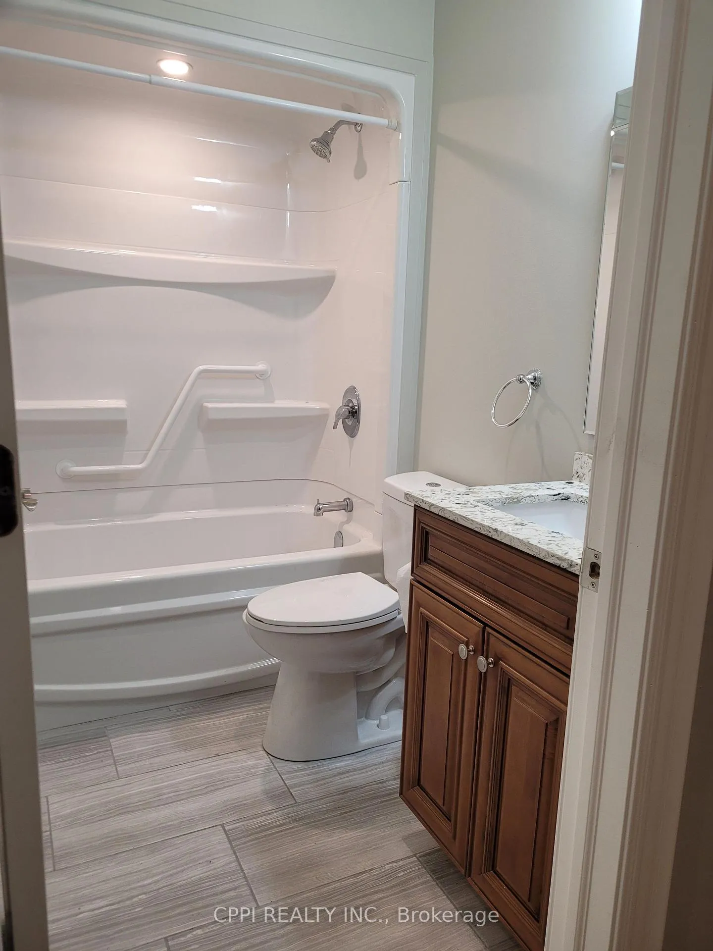 Photo 5 of Unit #201, 67 Minto Street, Port Colborne, Main Street — HOMEH