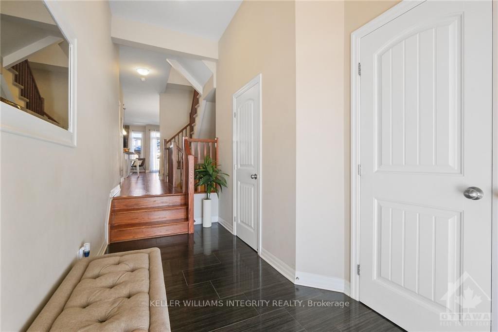 Photo 3 of 523 Knotridge Street, Ottawa, Mer Bleue/Bradley Estates/Anderson Park — HOMEH