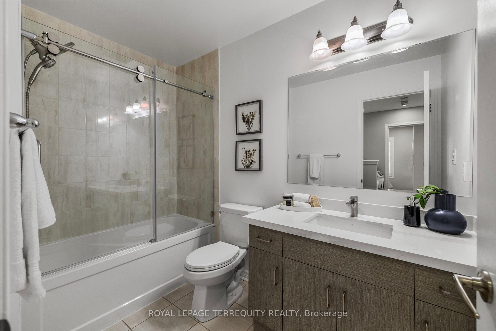 Photo 29 of 1058 Clipper Lane, Pickering, Rural Pickering — HOMEH