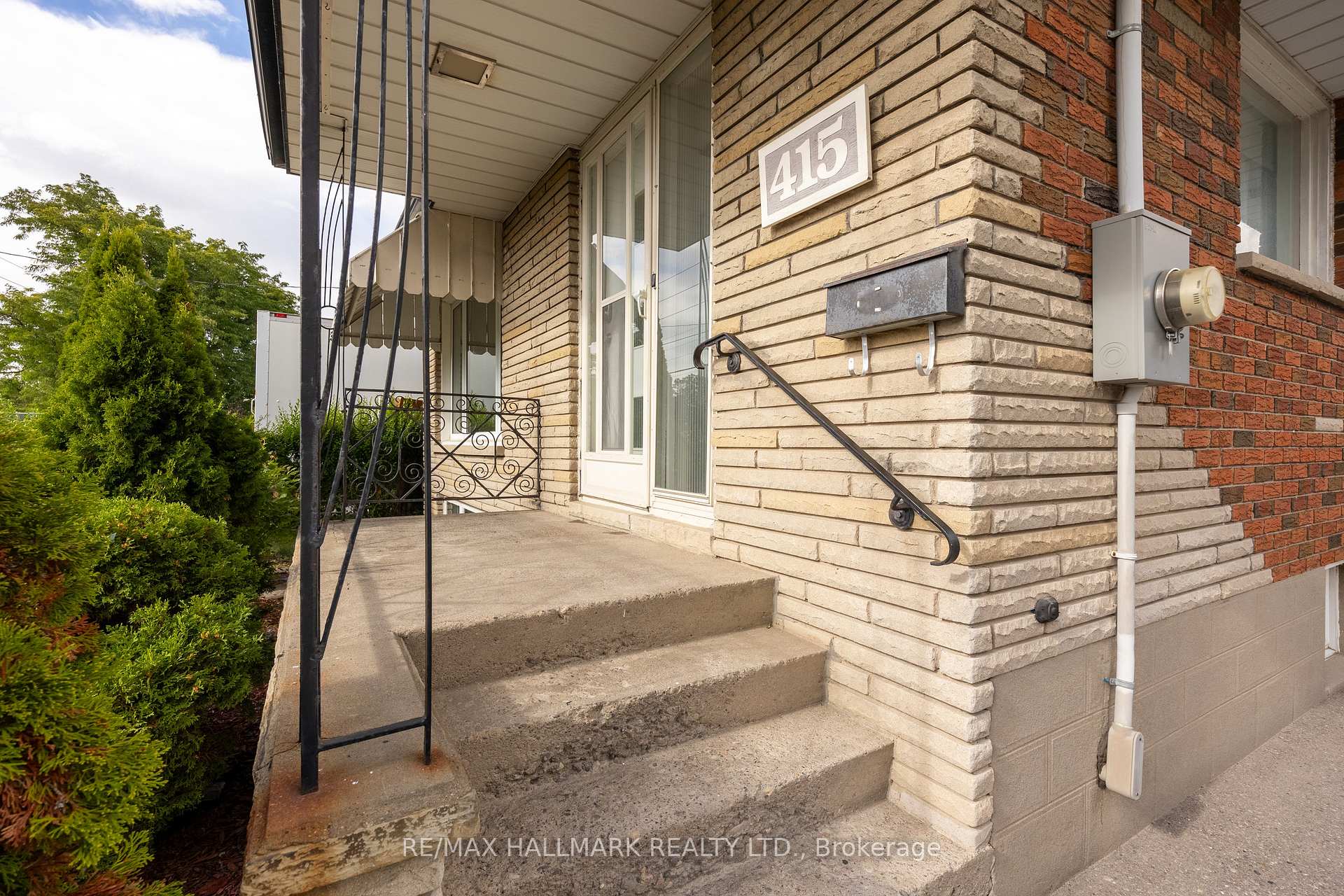 Photo 3 of Unit Main, 415 Stevenson Road N, Oshawa, McLaughlin — HOMEH