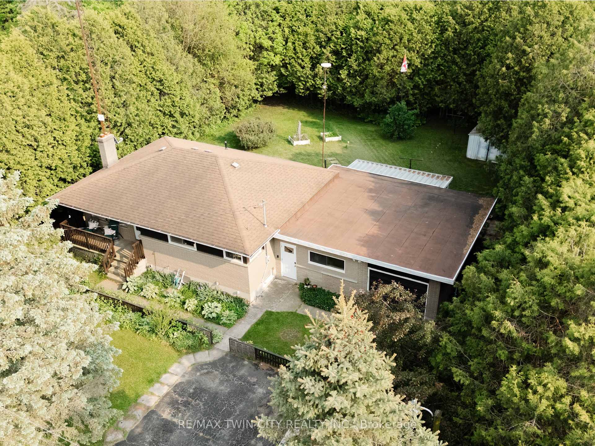 Front of 252 Windham Road 13