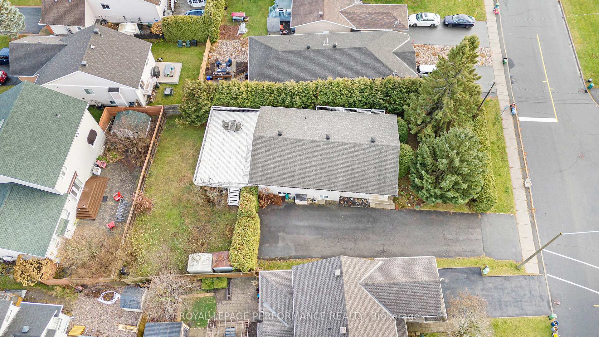 Photo 31 of 2563 Page Road, Ottawa, Chapel Hill South - Orleans Village — HOMEH