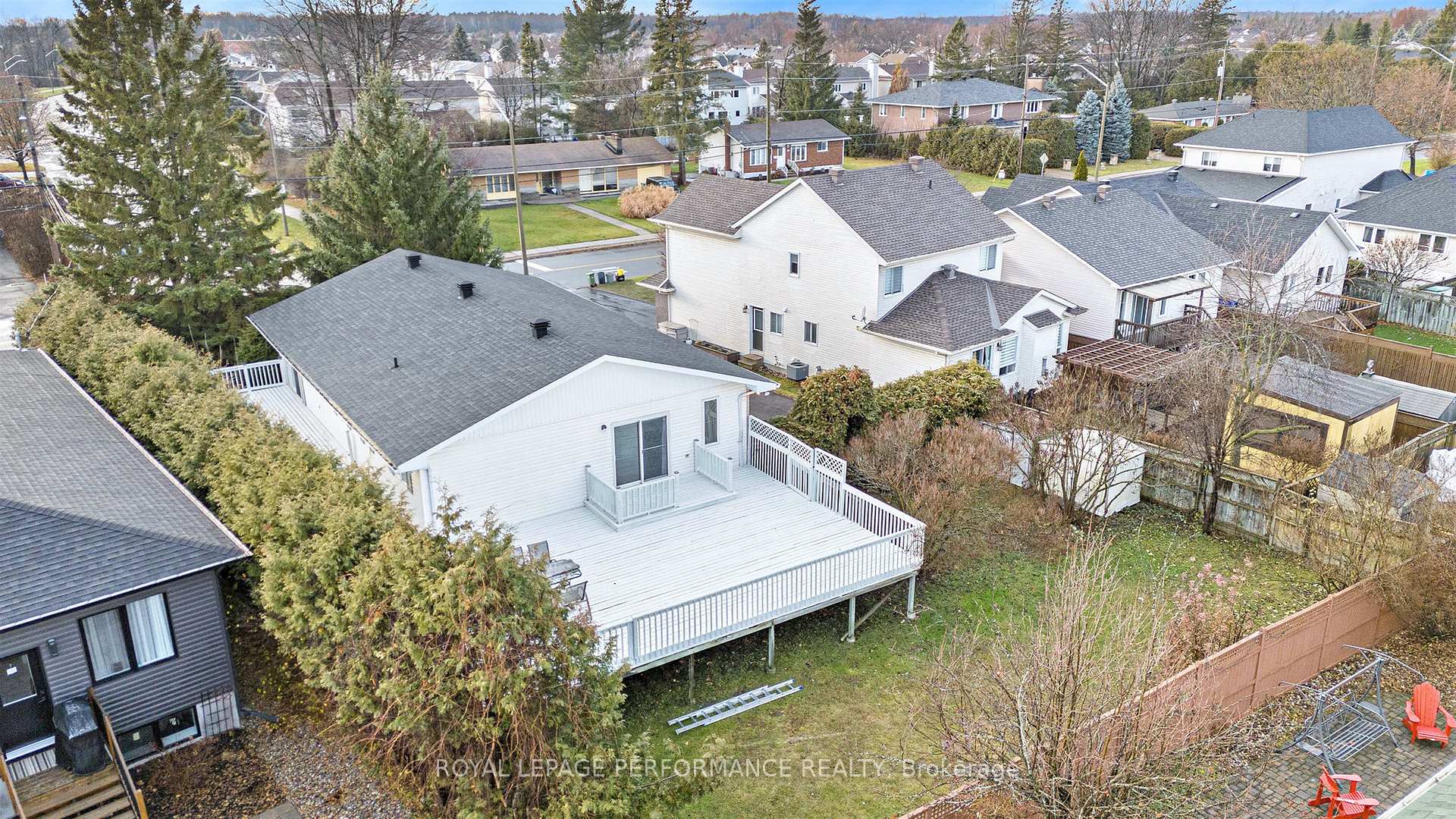 Photo 33 of 2563 Page Road, Ottawa, Chapel Hill South - Orleans Village — HOMEH