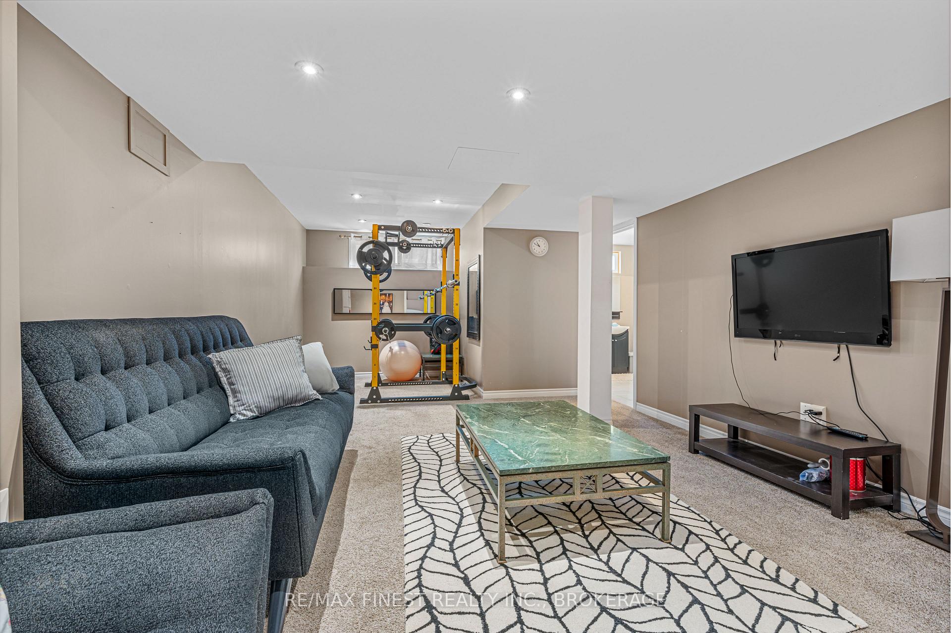 Photo 25 of 1105 Dunham Street, Kingston, North of Taylor-Kidd Blvd — HOMEH