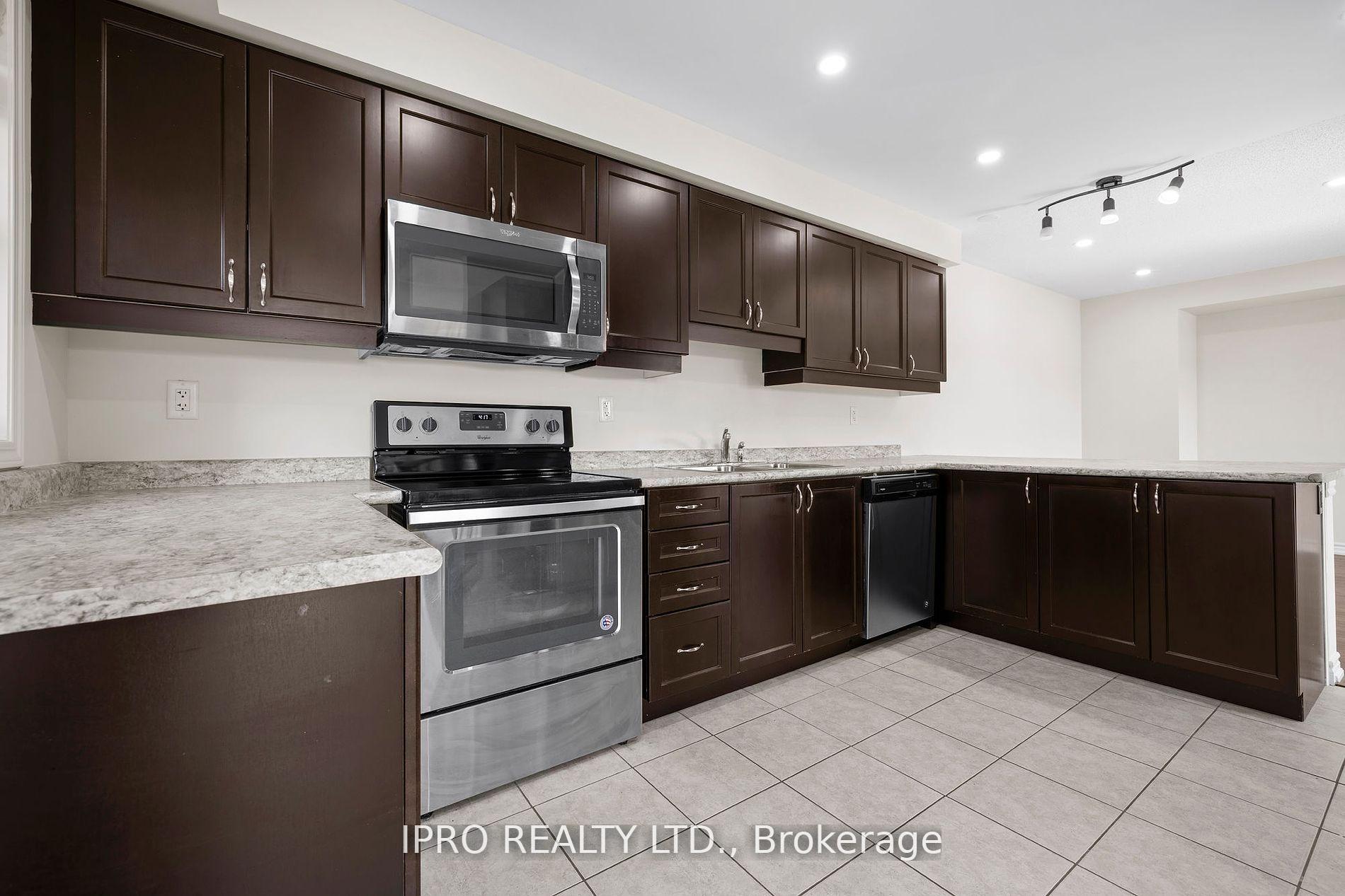 Photo 7 of 585 Laking Terrace, Milton, Clarke — HOMEH