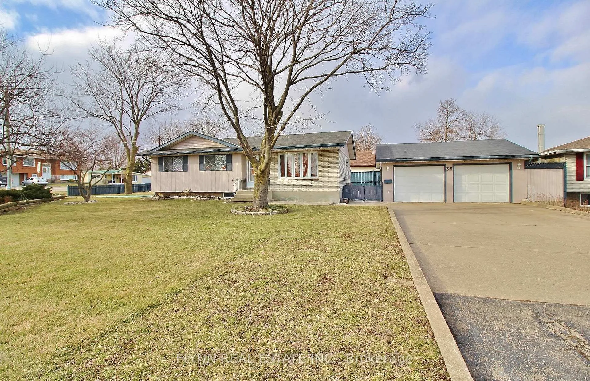 Photo 1 of Unit MAIN, 39 Donlea Road, Port Colborne, Main Street — HOMEH