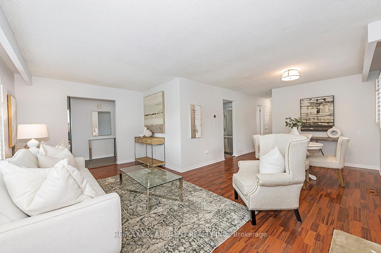 Photo 7 of 844 Hemlock Drive, Milton, Dorset Park — HOMEH