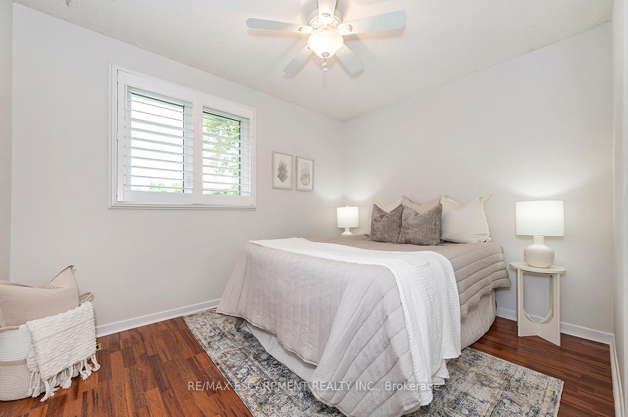 Photo 13 of 844 Hemlock Drive, Milton, Dorset Park — HOMEH