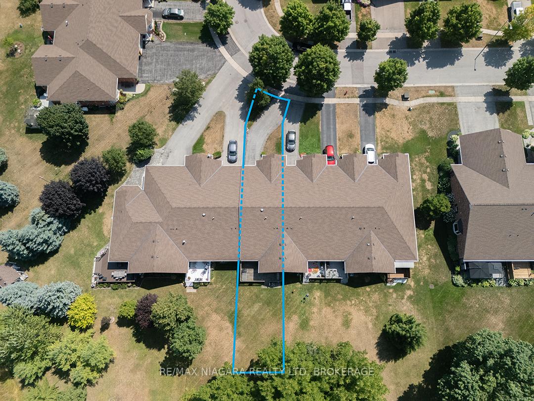 Photo 30 of 38 Maple Street, Port Colborne, Sugarloaf — HOMEH