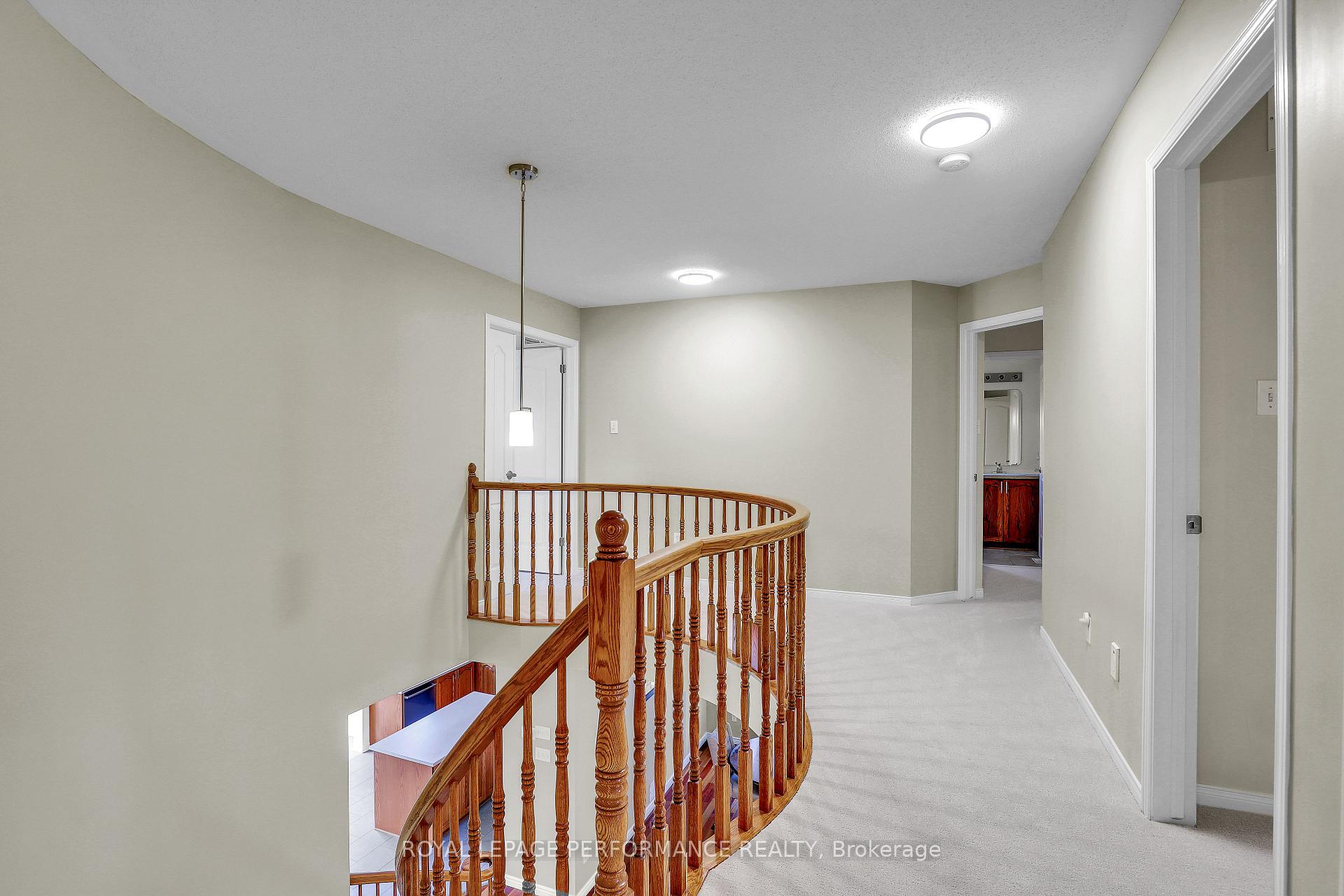 Photo 25 of 765 Schubert Circle, Ottawa, Avalon East — HOMEH