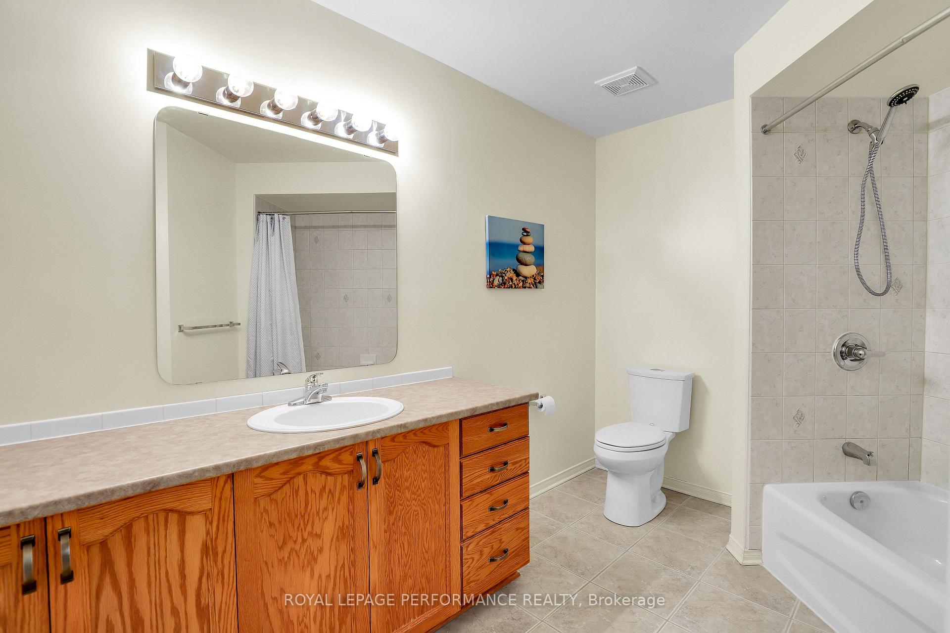 Photo 36 of 765 Schubert Circle, Ottawa, Avalon East — HOMEH