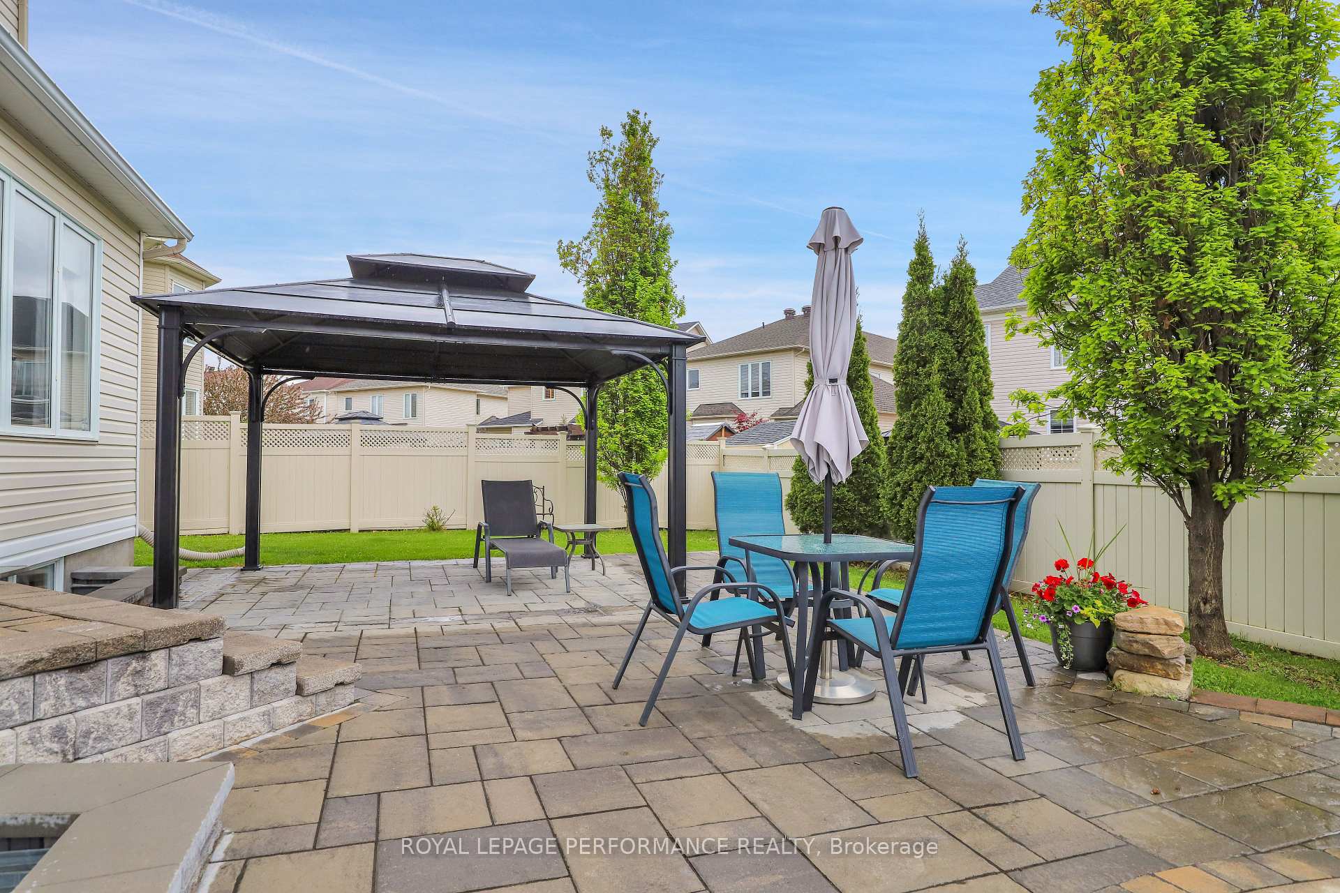 Photo 43 of 765 Schubert Circle, Ottawa, Avalon East — HOMEH