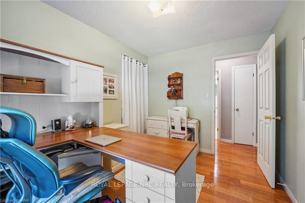 Photo 27 of 4 Fallingbrook Drive, Pelham, Fonthill — HOMEH