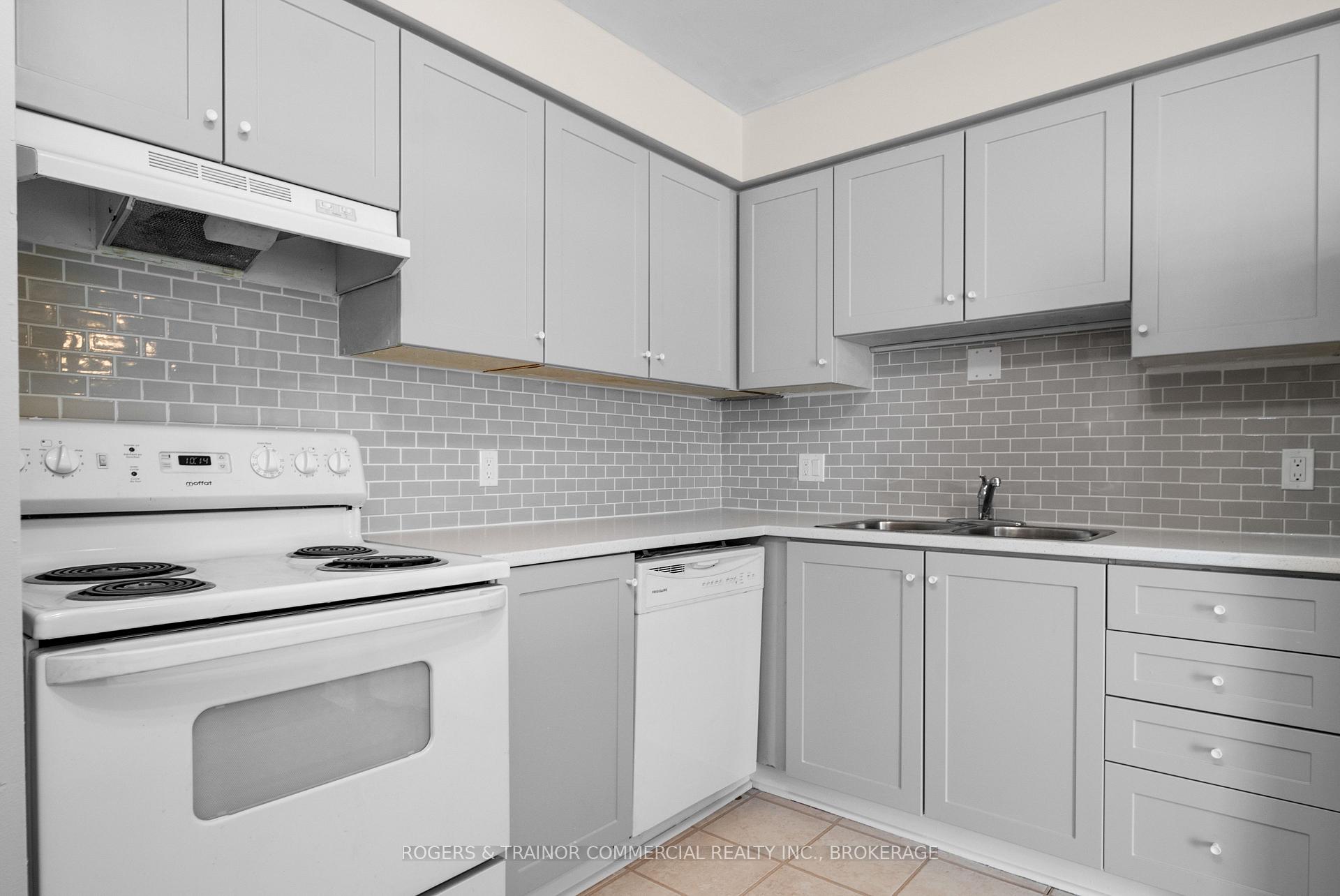Photo 9 of 301 Melanie Avenue, Kingston, East Gardiners Rd — HOMEH