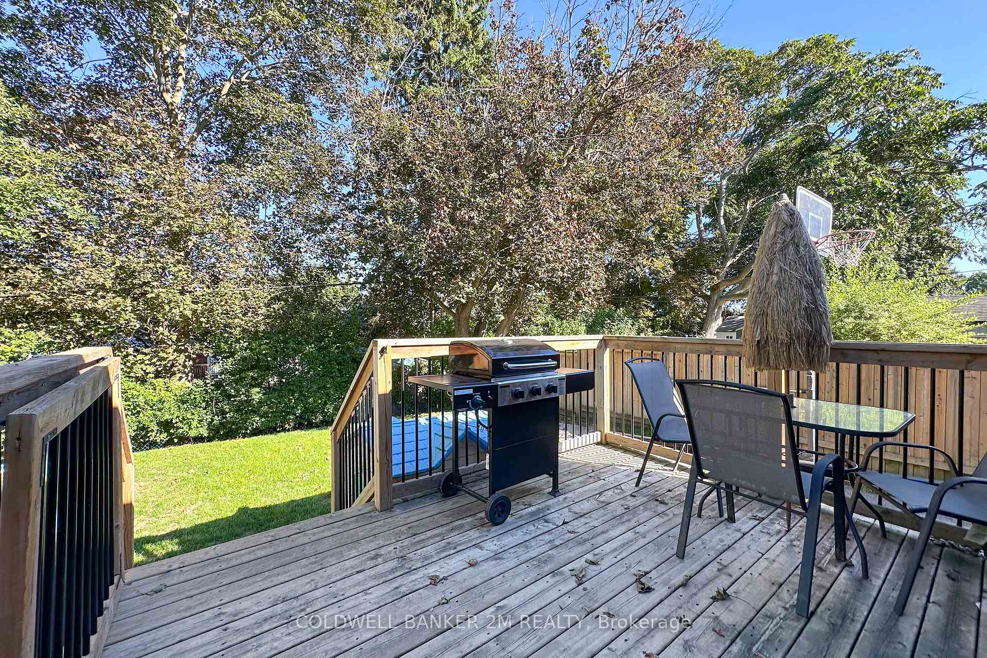 Photo 7 of 103 Oakes Avenue, Oshawa, O'Neill — HOMEH