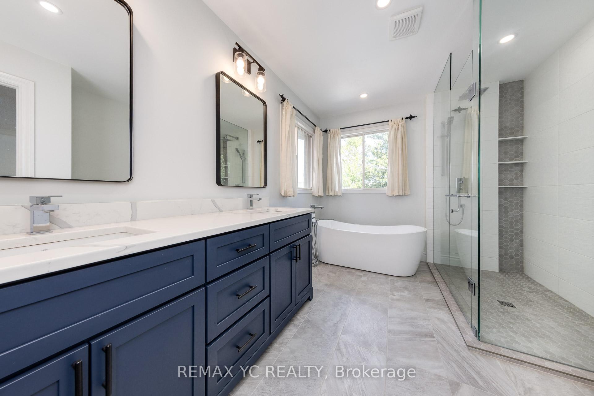 Photo 5 of 896 Darwin Drive, Pickering, Dunbarton — HOMEH