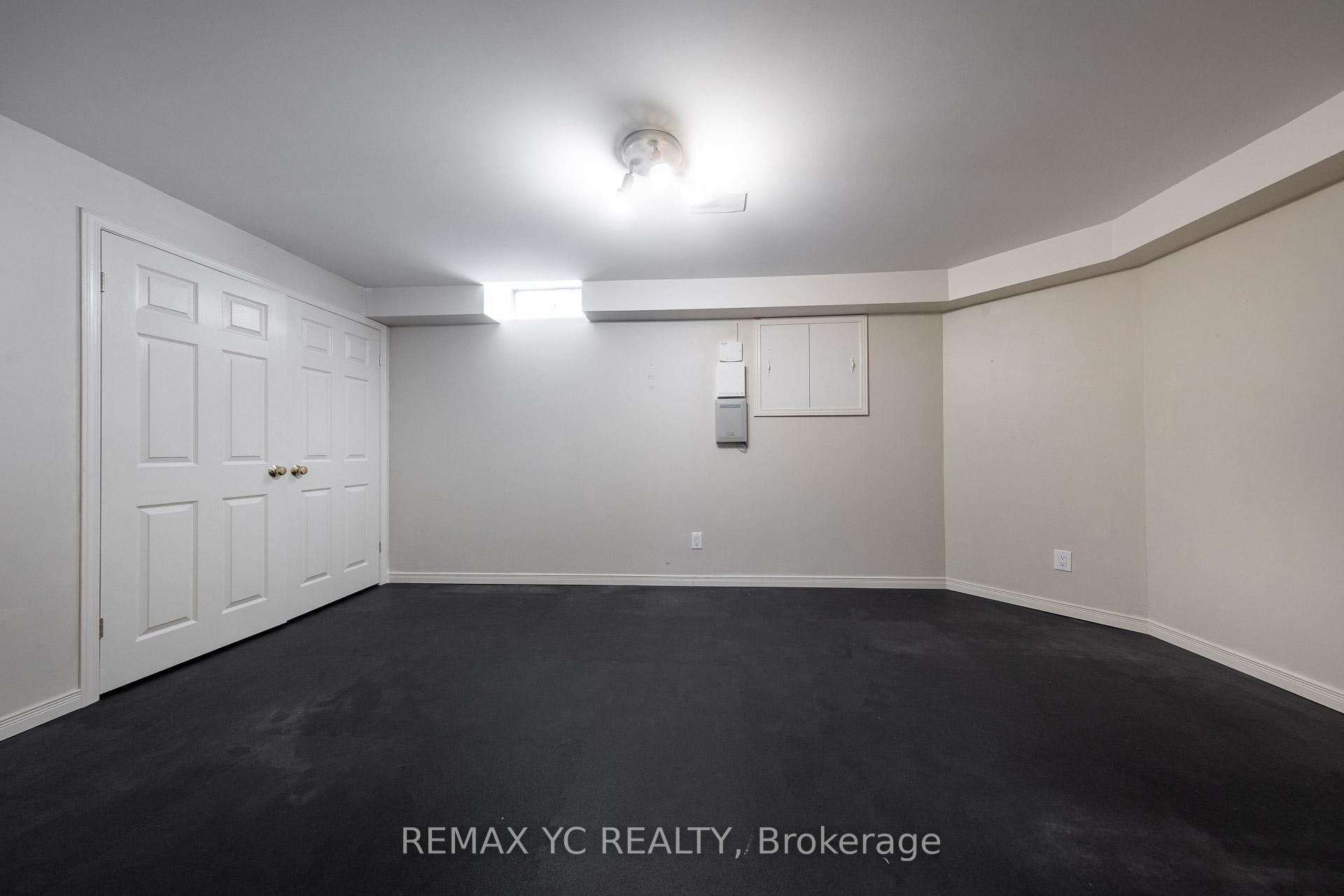 Photo 33 of 896 Darwin Drive, Pickering, Dunbarton — HOMEH