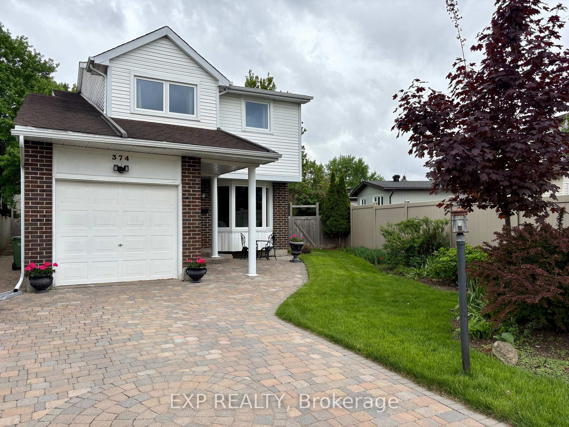 Photo 1 of 374 Mockingbird Drive, Ottawa, Chatelaine Village — HOMEH