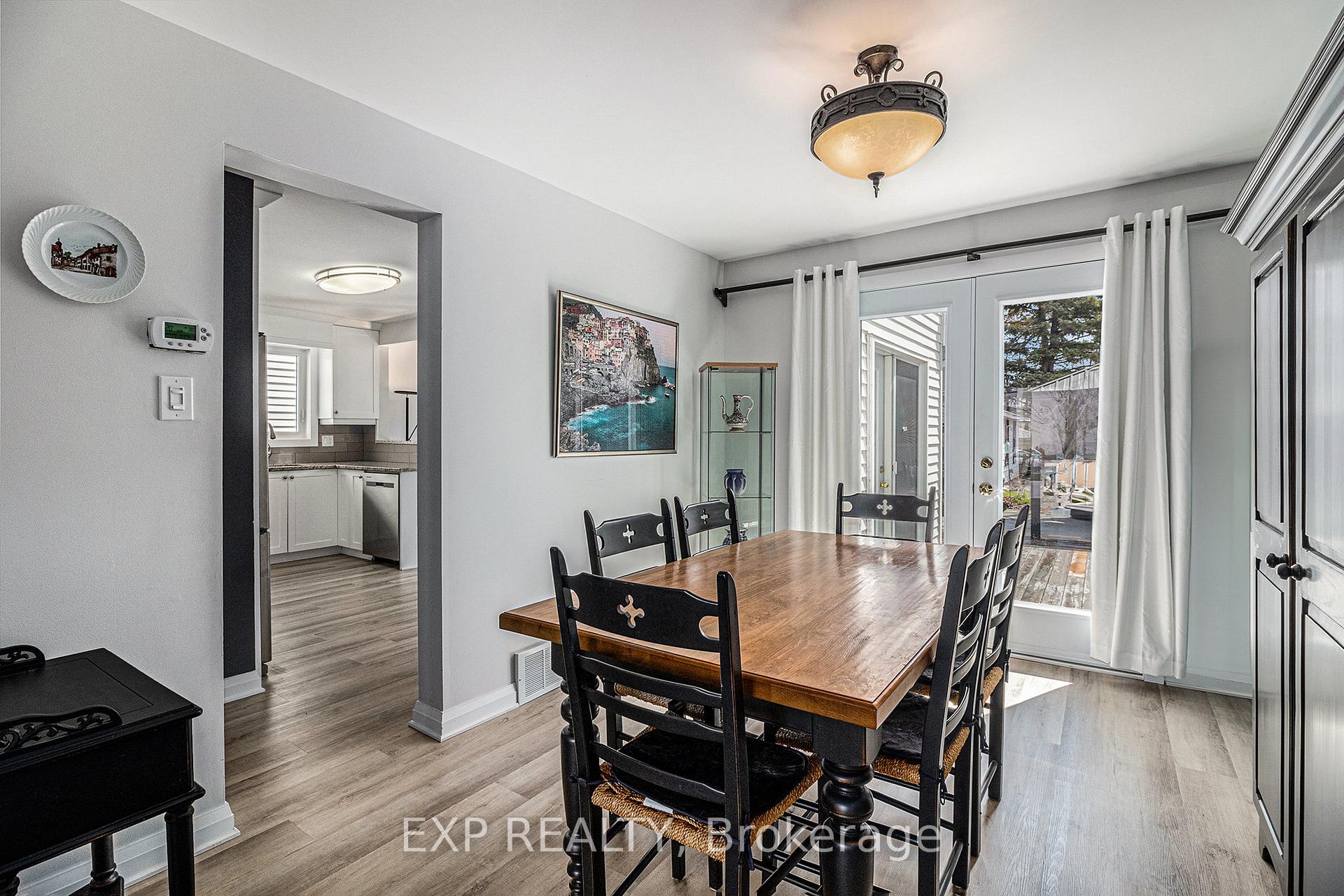 Photo 8 of 374 Mockingbird Drive, Ottawa, Chatelaine Village — HOMEH