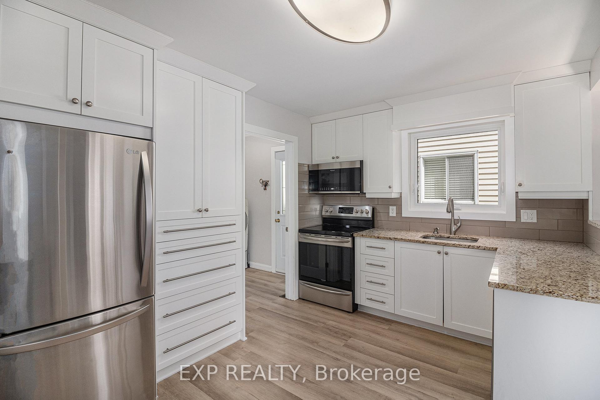 Photo 9 of 374 Mockingbird Drive, Ottawa, Chatelaine Village — HOMEH