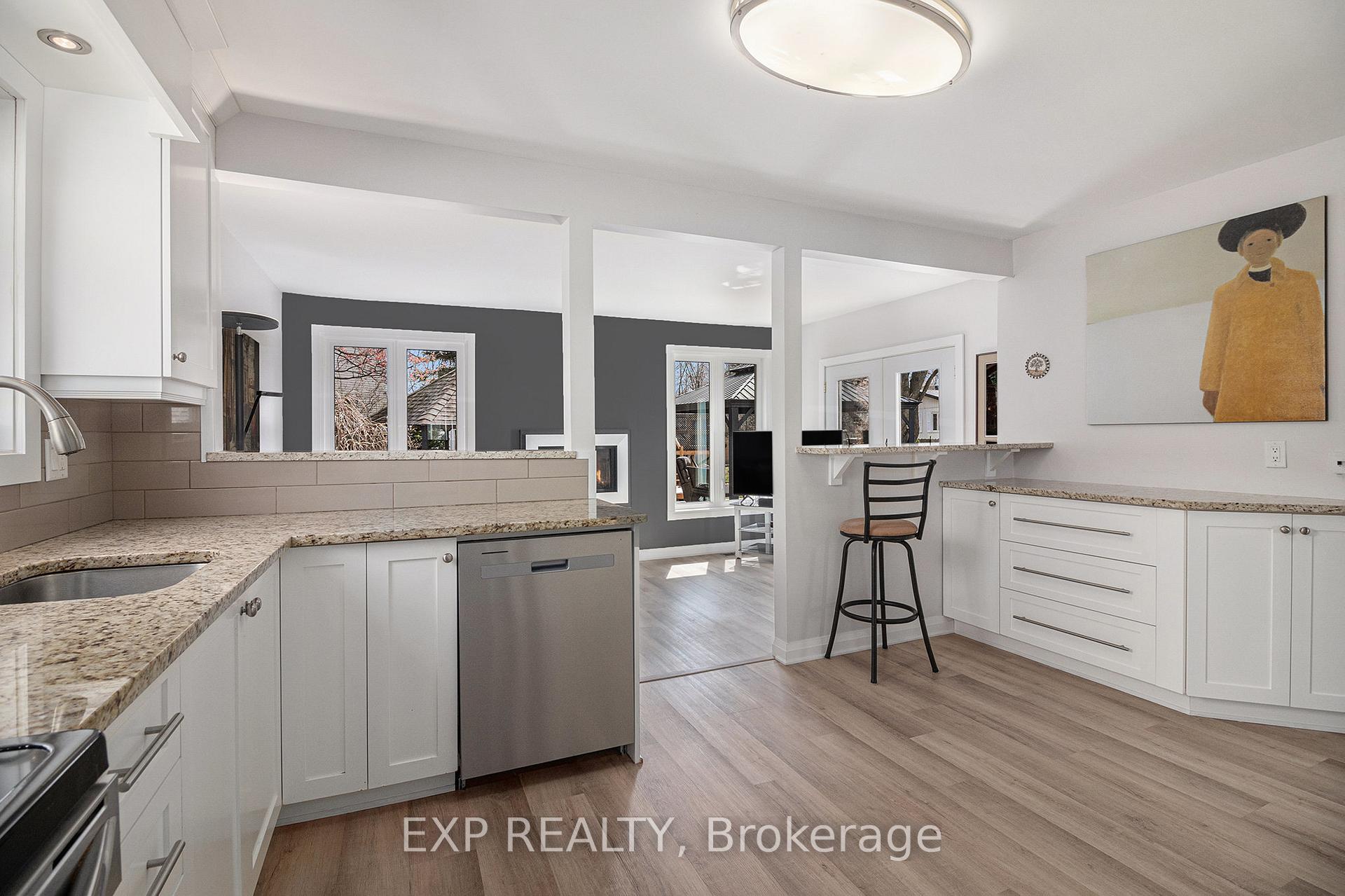 Photo 11 of 374 Mockingbird Drive, Ottawa, Chatelaine Village — HOMEH