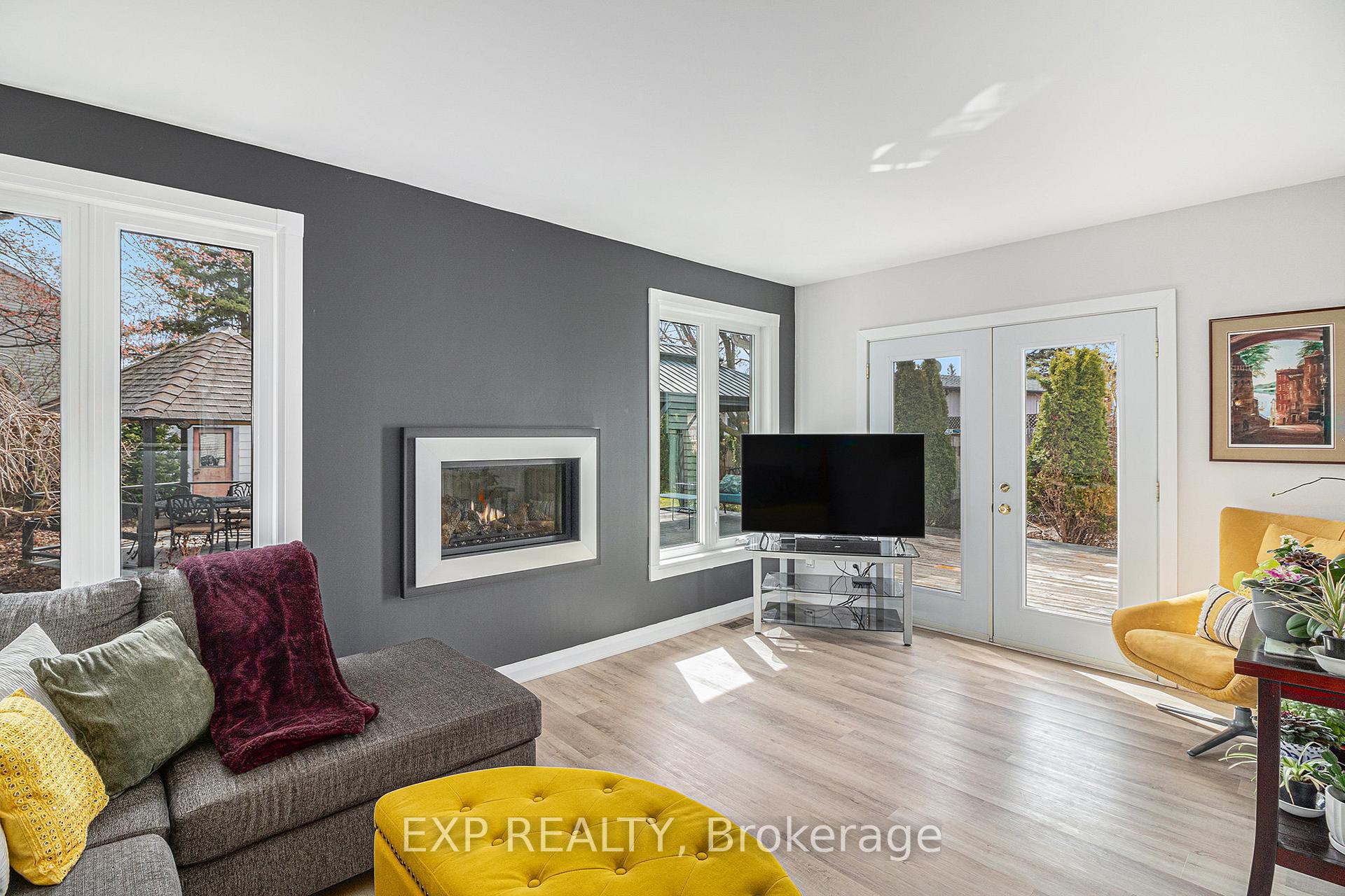 Photo 14 of 374 Mockingbird Drive, Ottawa, Chatelaine Village — HOMEH