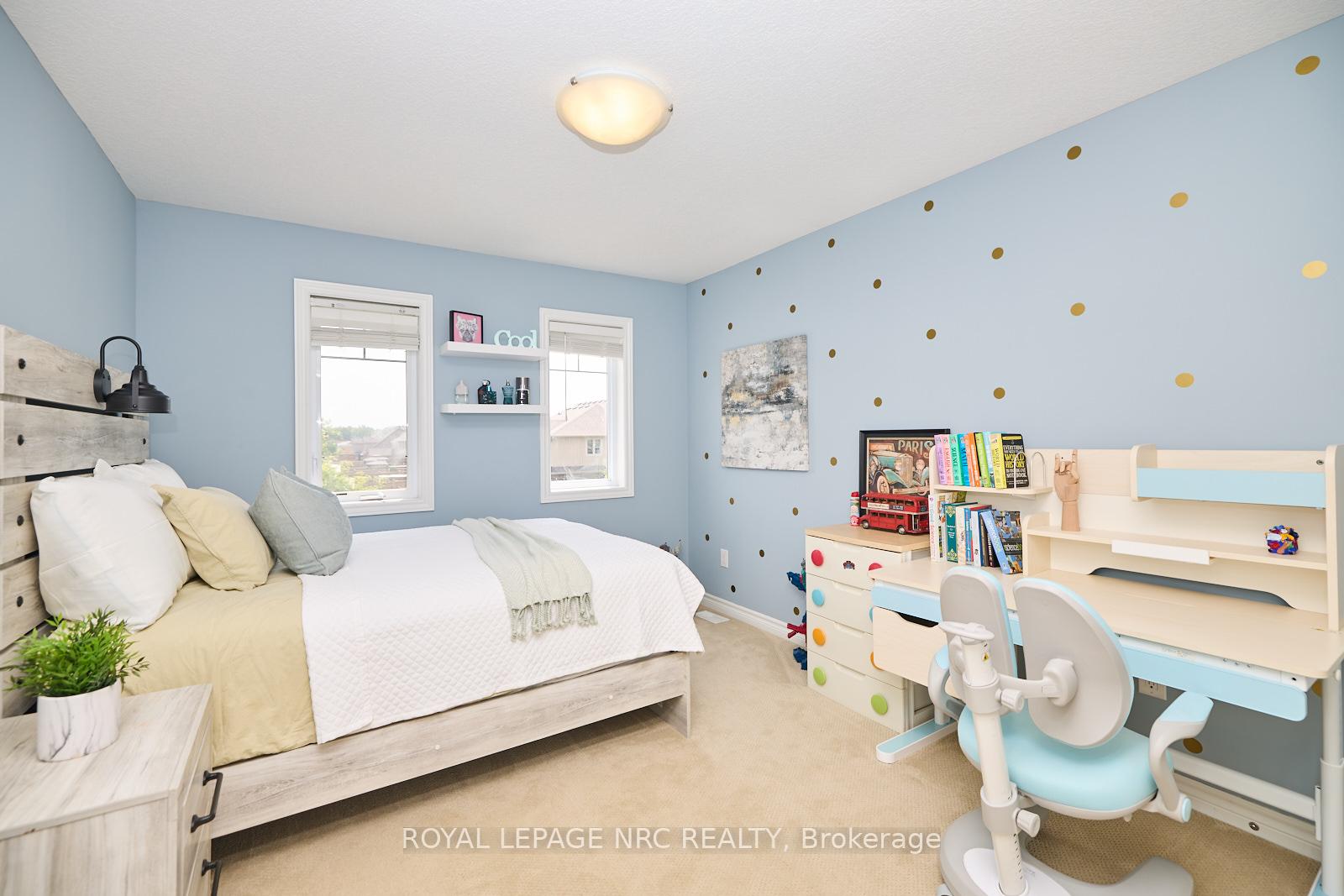 Photo 23 of 5 Abbott Place, Pelham, Fonthill — HOMEH