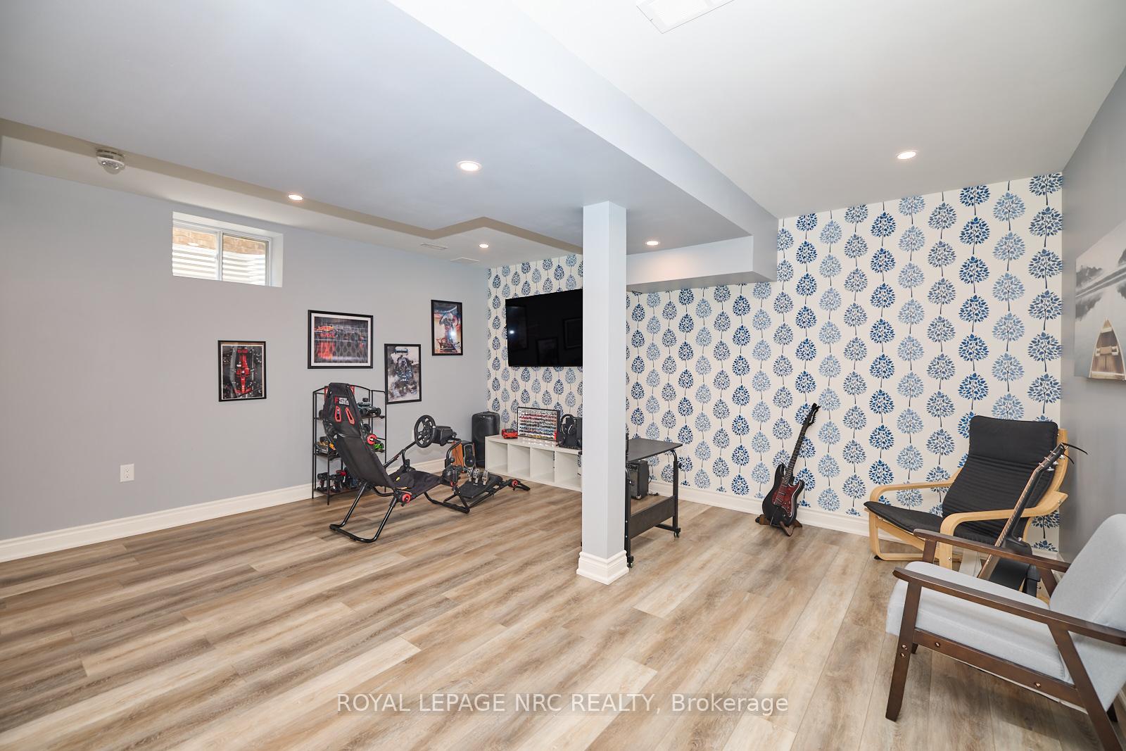 Photo 27 of 5 Abbott Place, Pelham, Fonthill — HOMEH