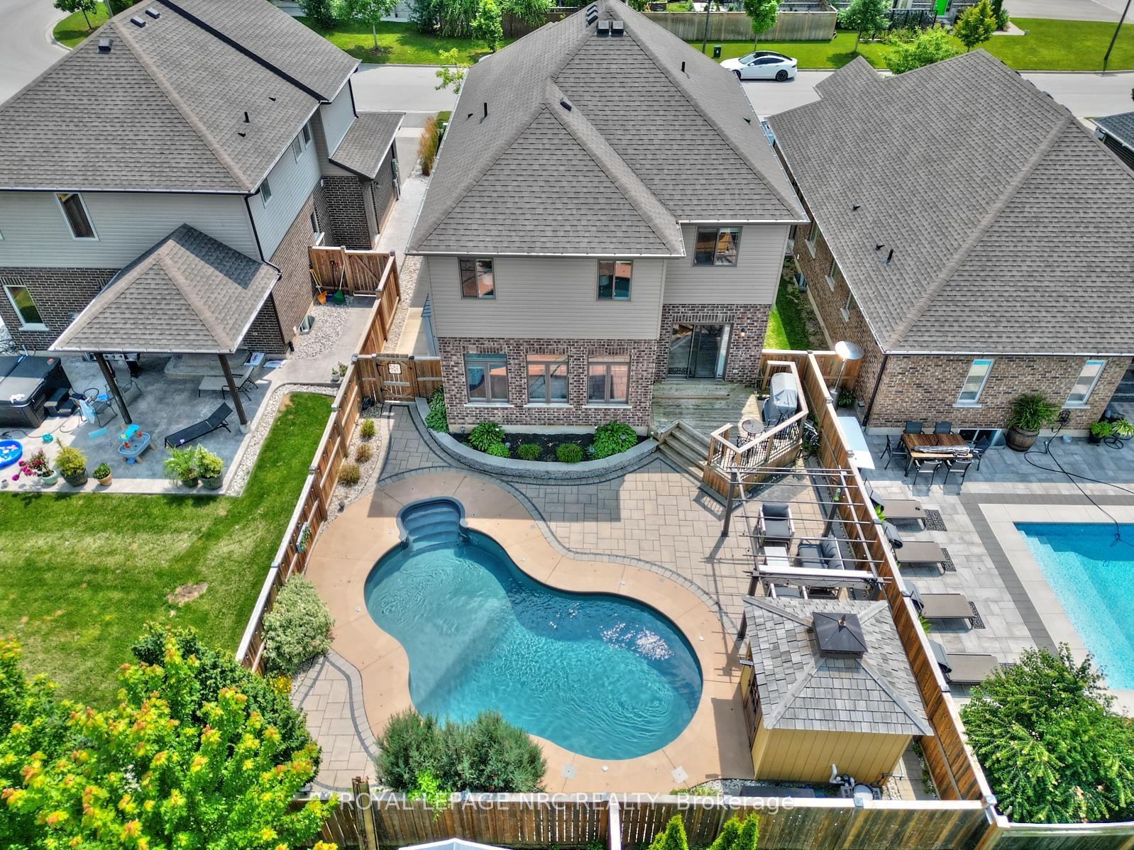 Photo 38 of 5 Abbott Place, Pelham, Fonthill — HOMEH