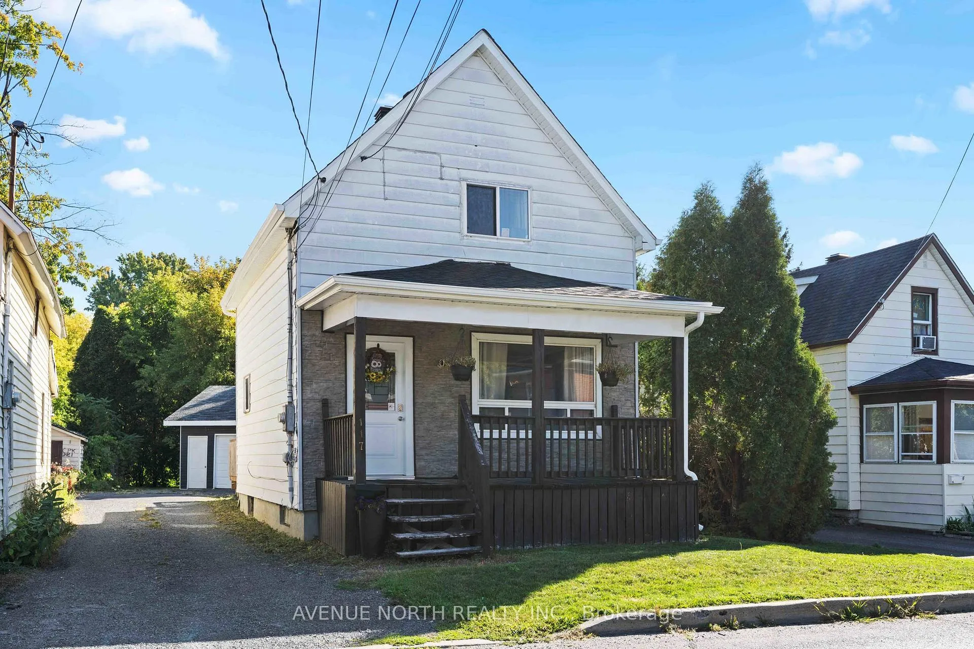 Front of 117 Bedford Street