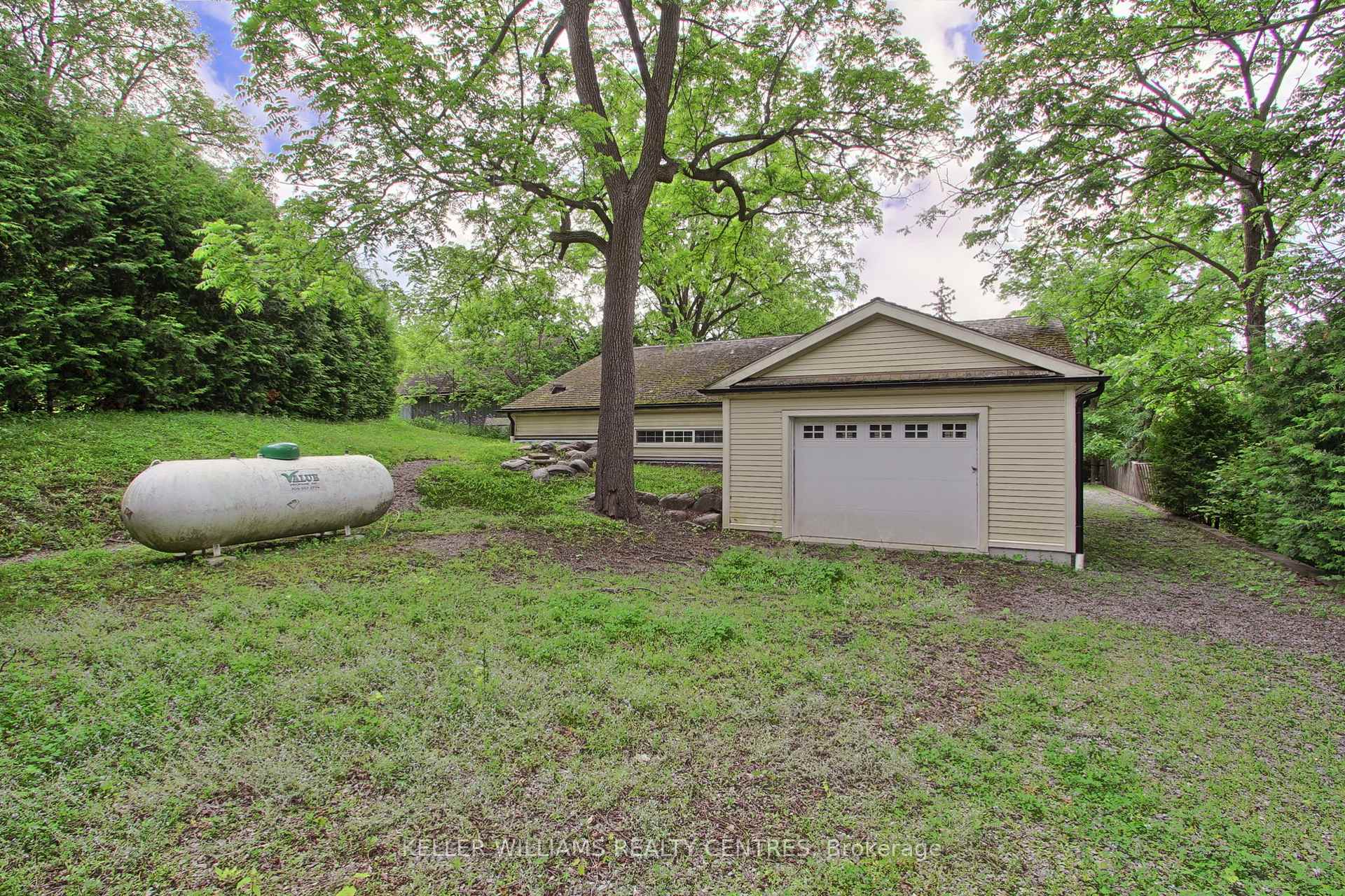 Photo 49 of 490 Whitevale Road, Pickering, Rural Pickering — HOMEH