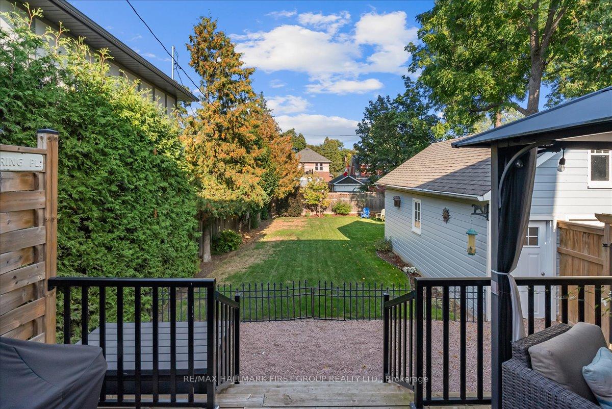 Photo 5 of 465 Masson Street, Oshawa, O'Neill — HOMEH