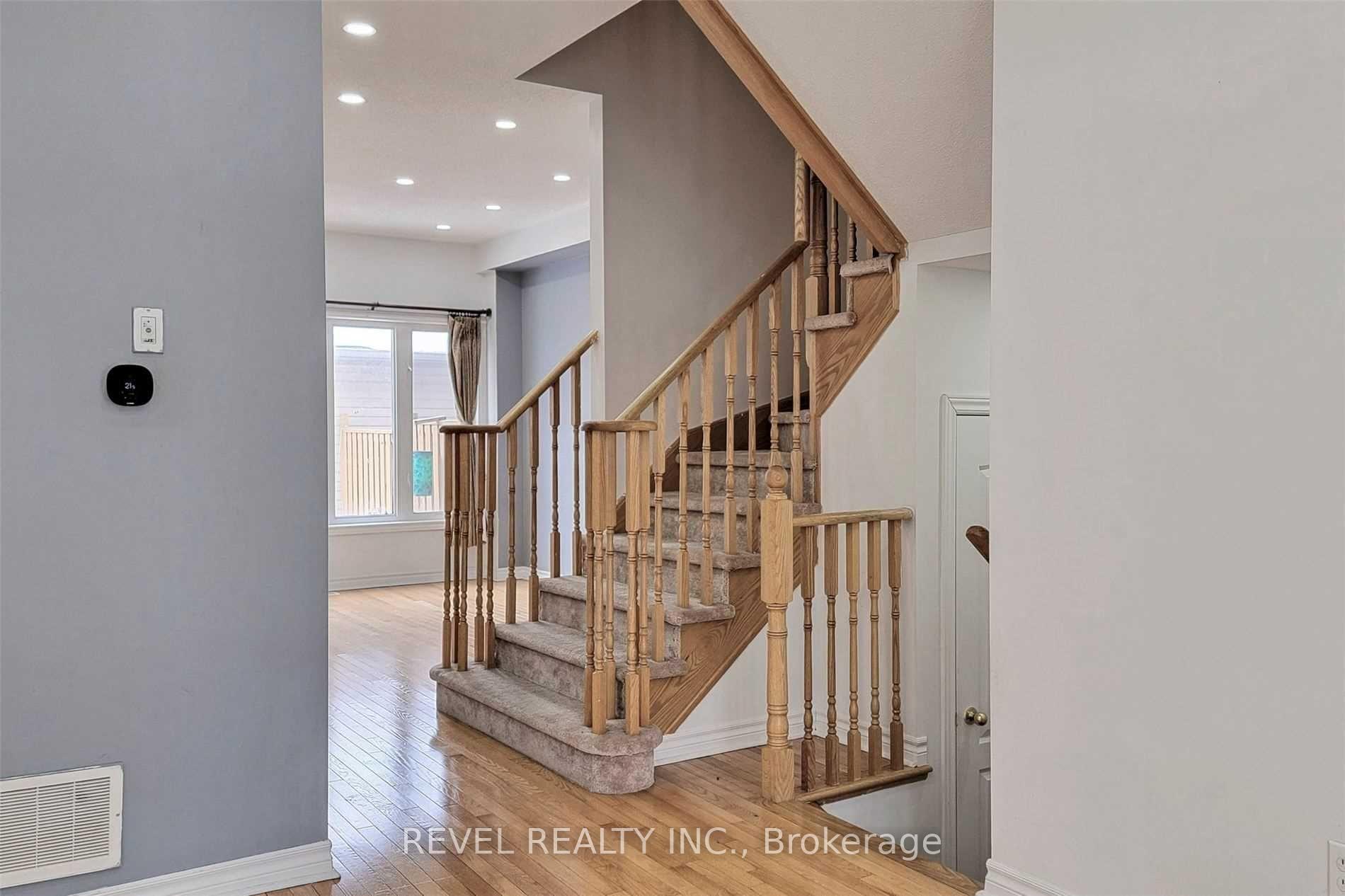 Photo 17 of 2448 Earl Grey Avenue, Pickering, Duffin Heights — HOMEH