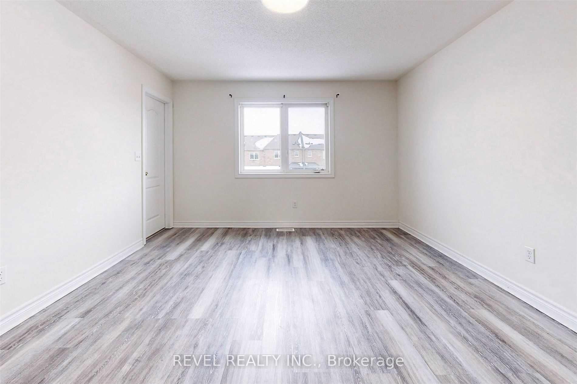 Photo 18 of 2448 Earl Grey Avenue, Pickering, Duffin Heights — HOMEH