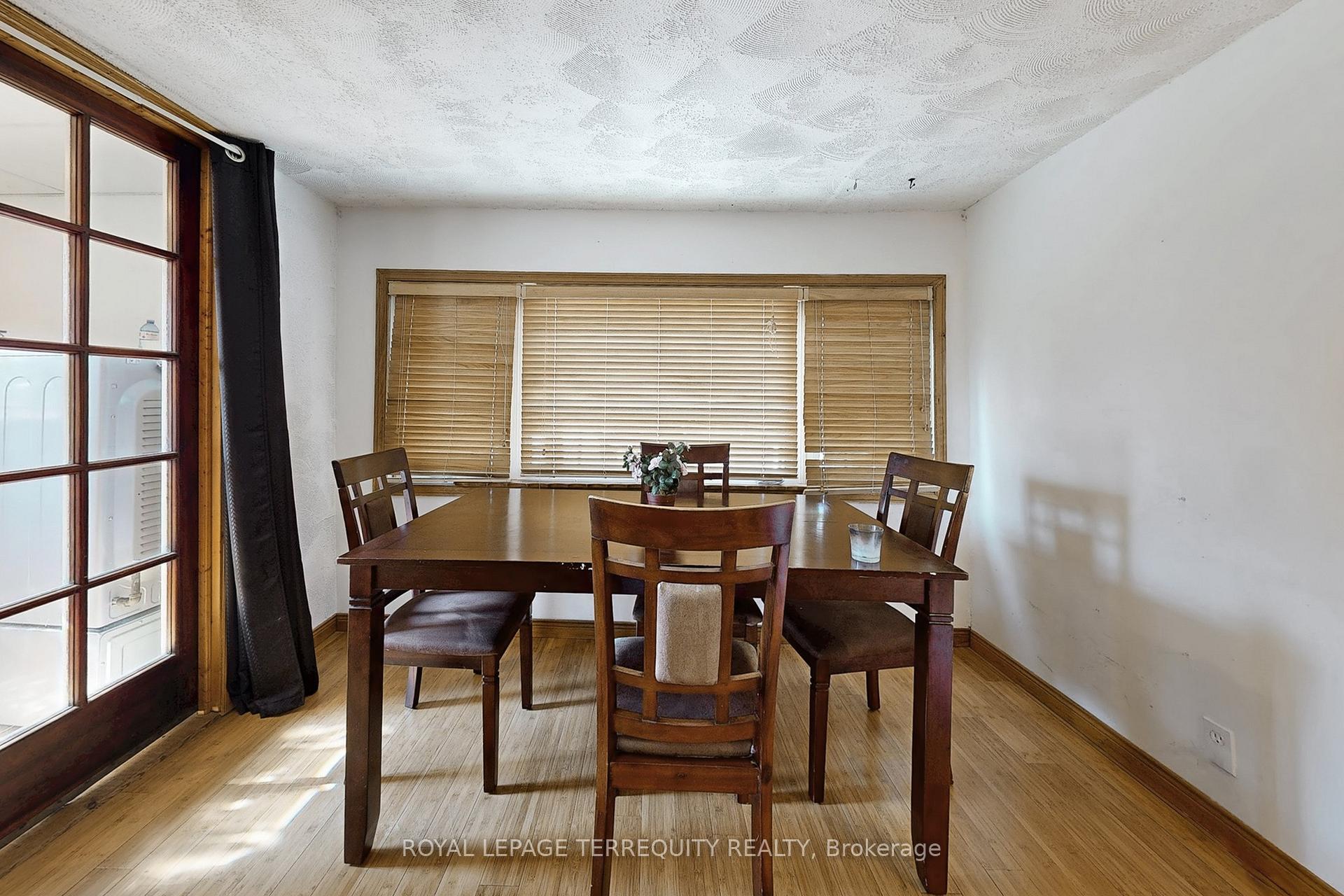 Photo 7 of 631 Annland Street, Pickering, Bay Ridges — HOMEH