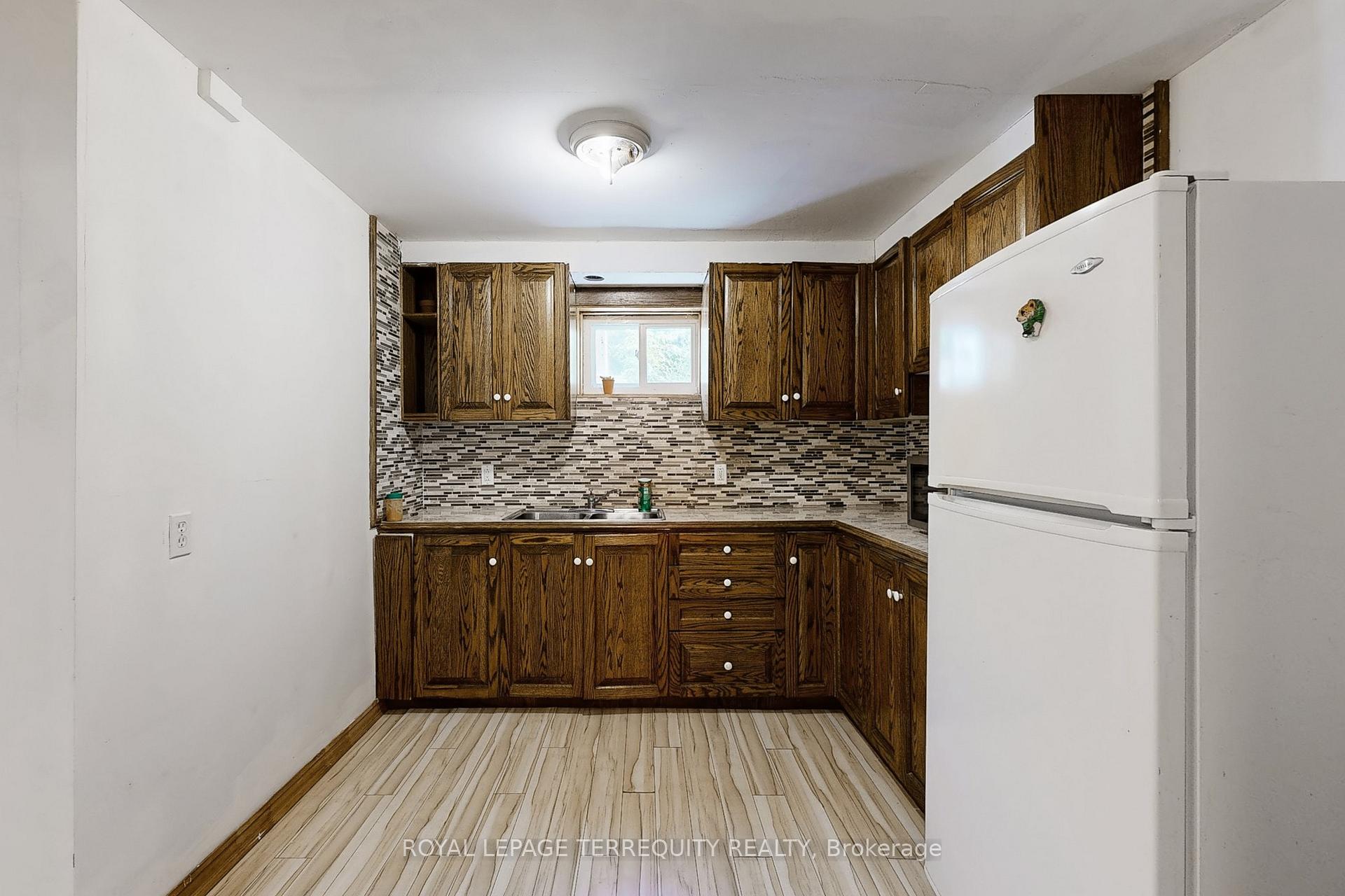 Photo 27 of 631 Annland Street, Pickering, Bay Ridges — HOMEH