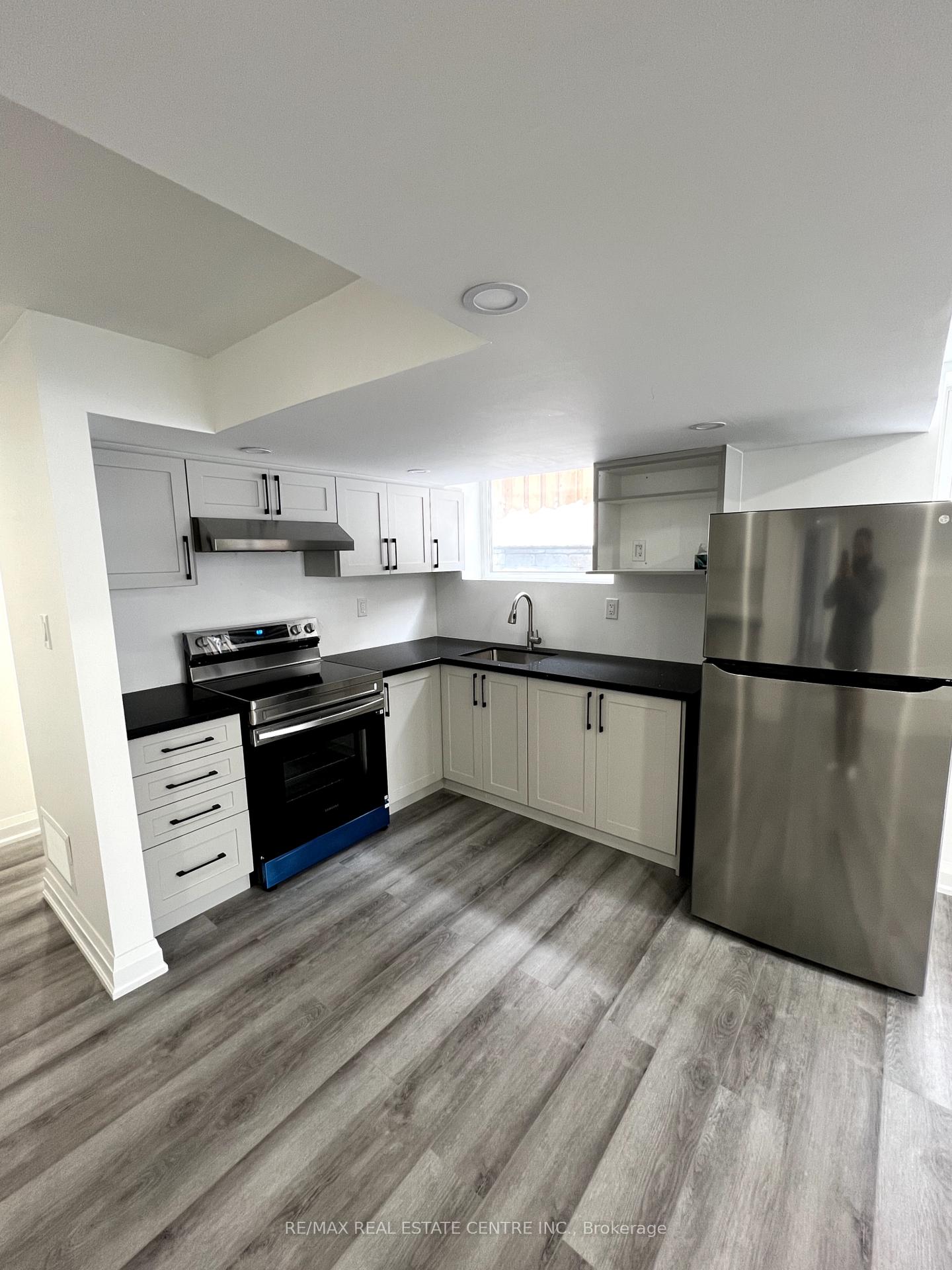 Photo 5 of Unit Basement, 660 Peacock Lane, Milton, Beaty — HOMEH