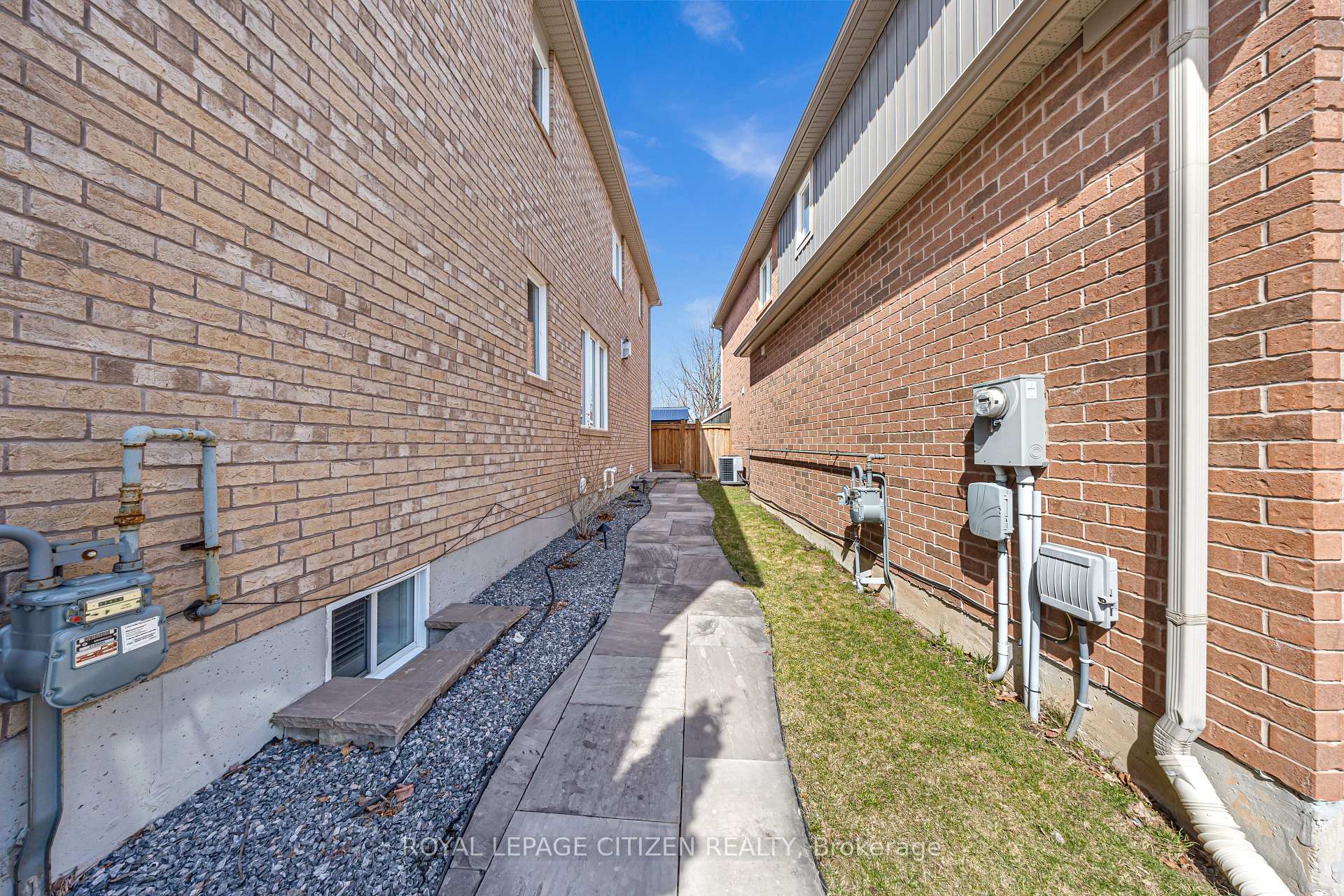 Photo 4 of 357 Peregrine Way, Milton, Scott — HOMEH