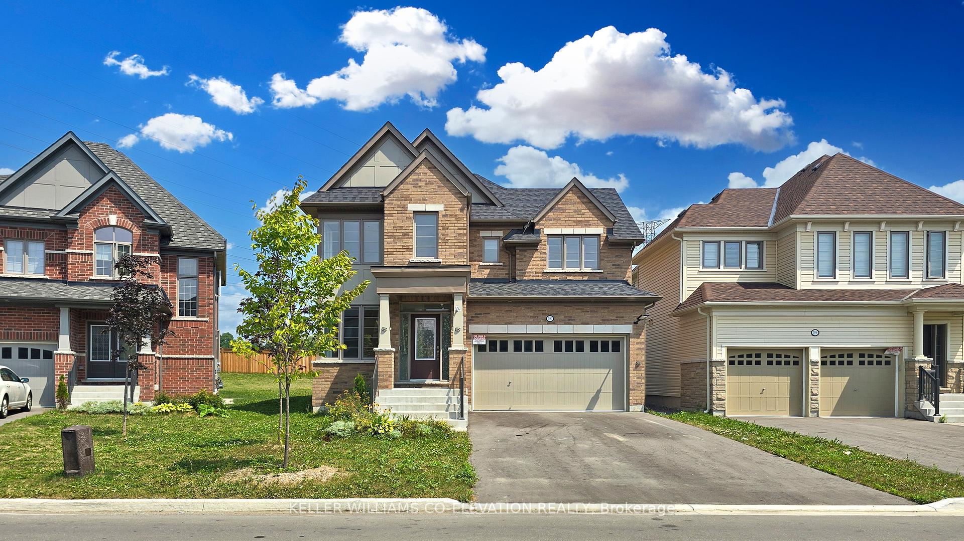 Front of 2592 Stallion Drive