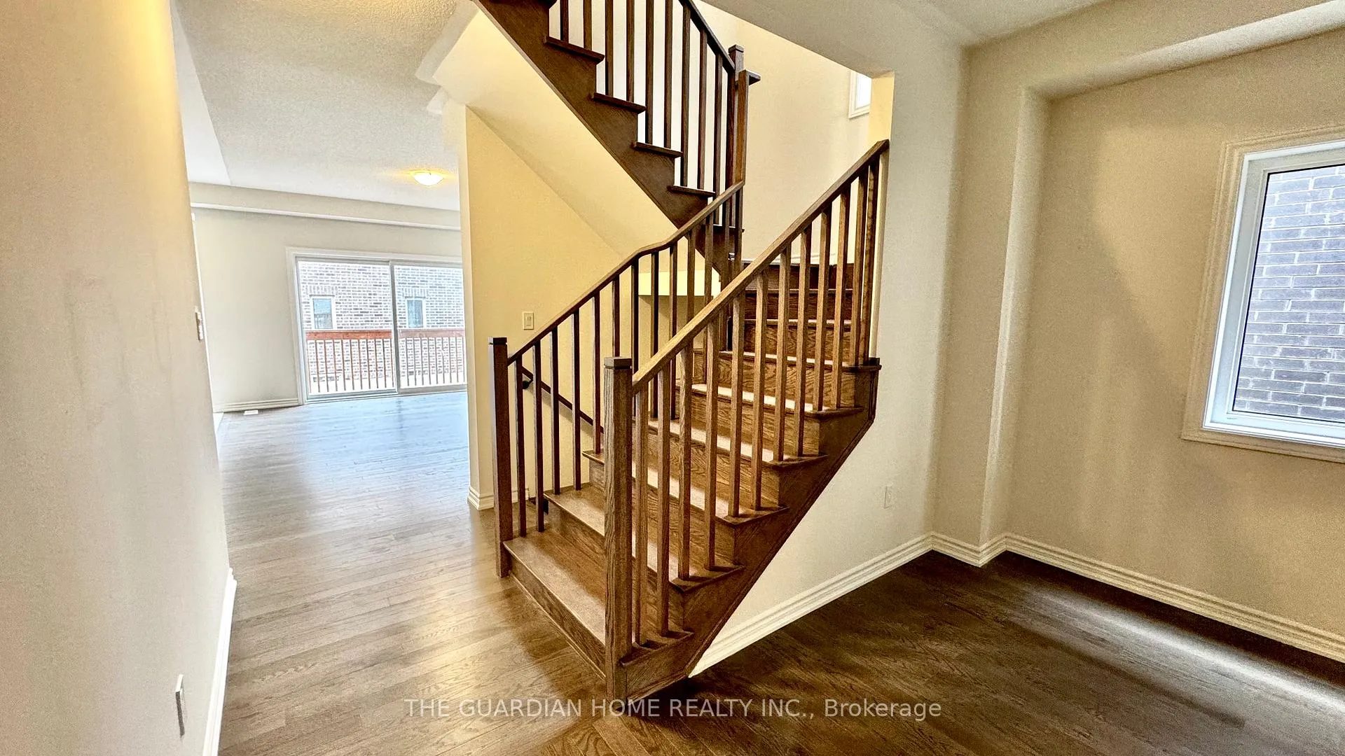 Photo 6 of 3059 Turtlecreek Place, Pickering, Rural Pickering — HOMEH