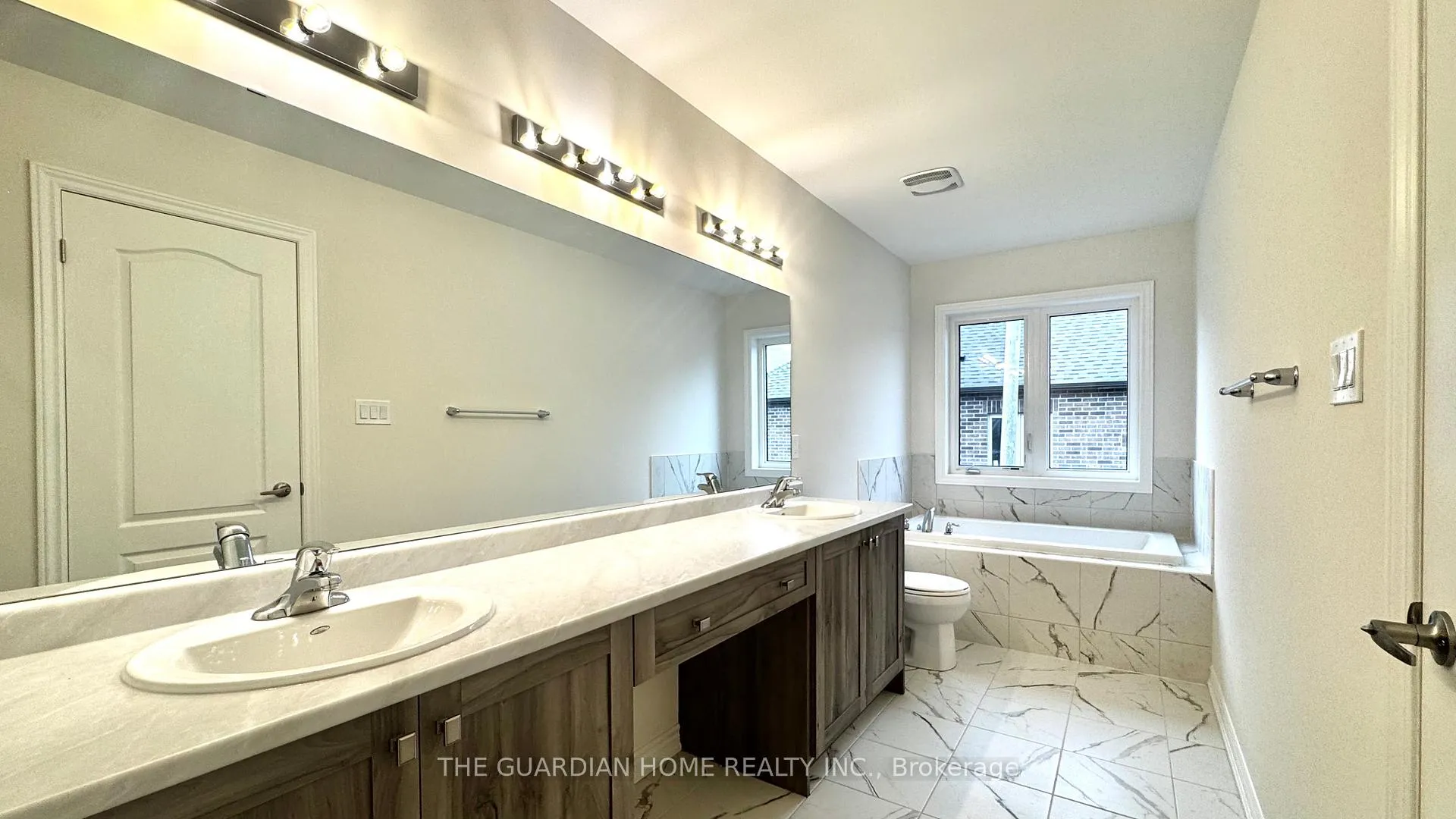 Photo 19 of 3059 Turtlecreek Place, Pickering, Rural Pickering — HOMEH