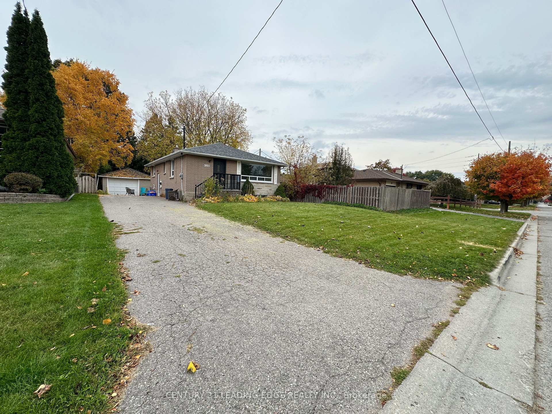 Front of Unit Lower, 360 Guelph Street