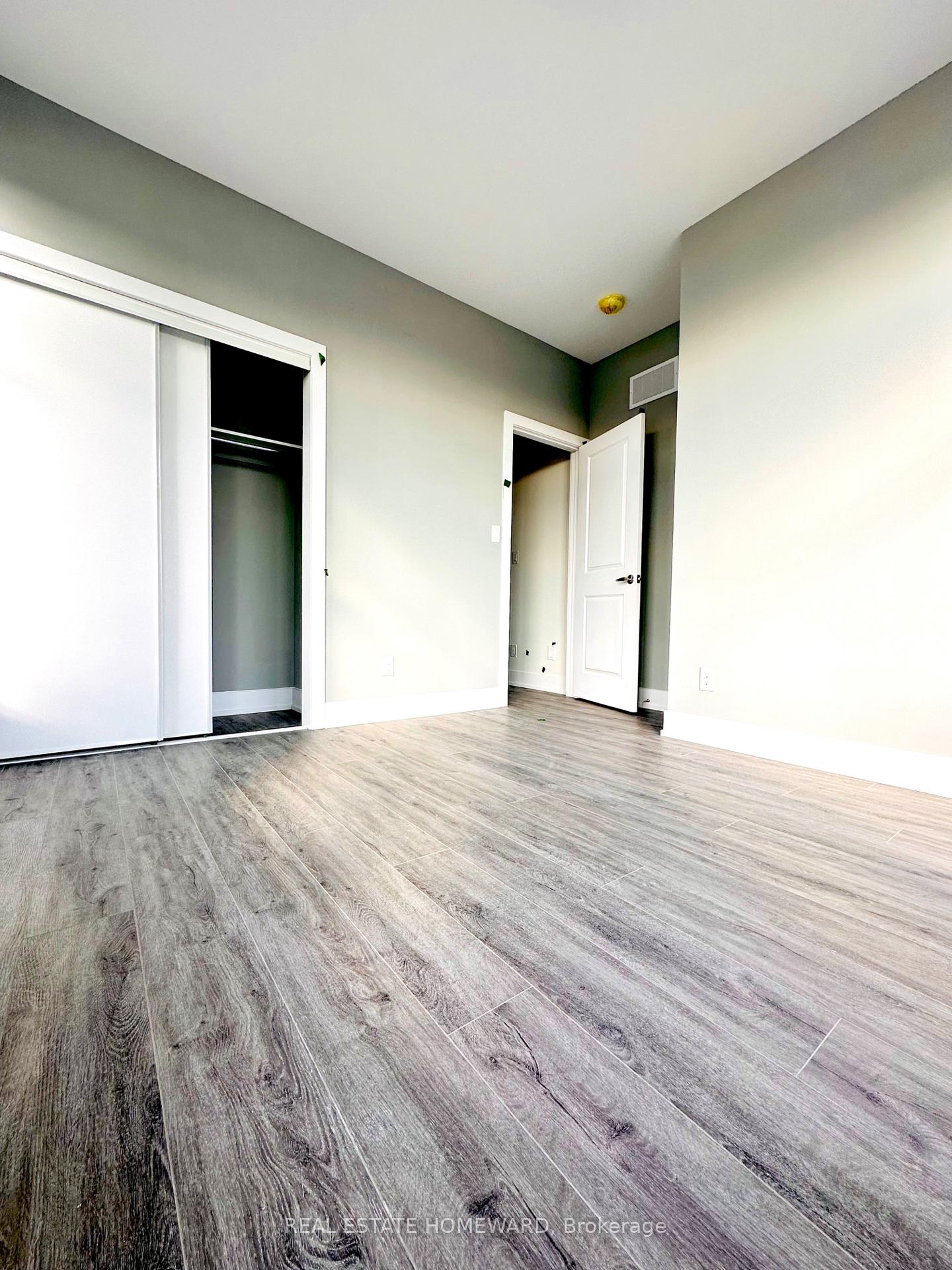 Photo 17 of 960 Lockie Drive, Oshawa, Kedron — HOMEH