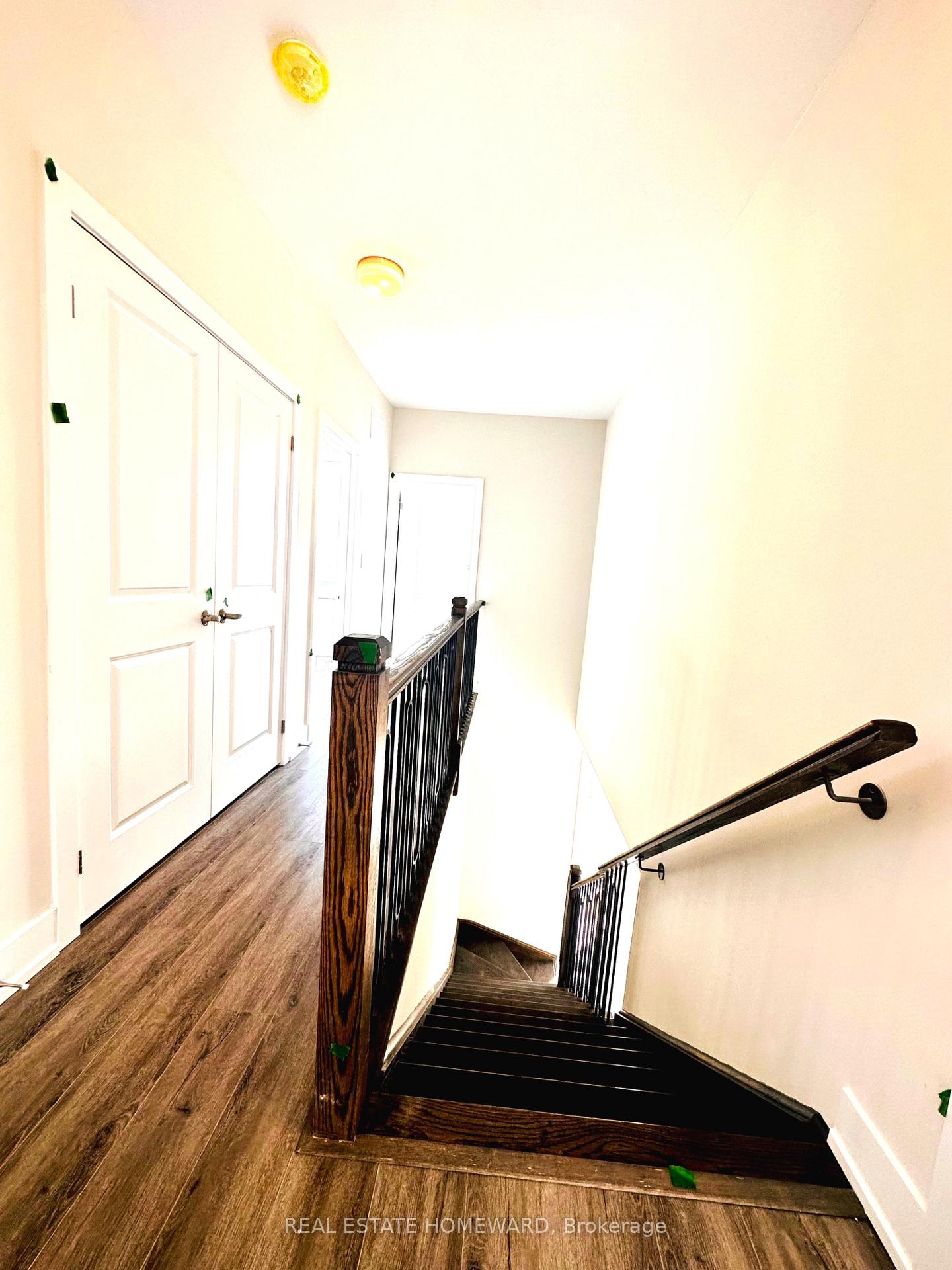 Photo 24 of 960 Lockie Drive, Oshawa, Kedron — HOMEH