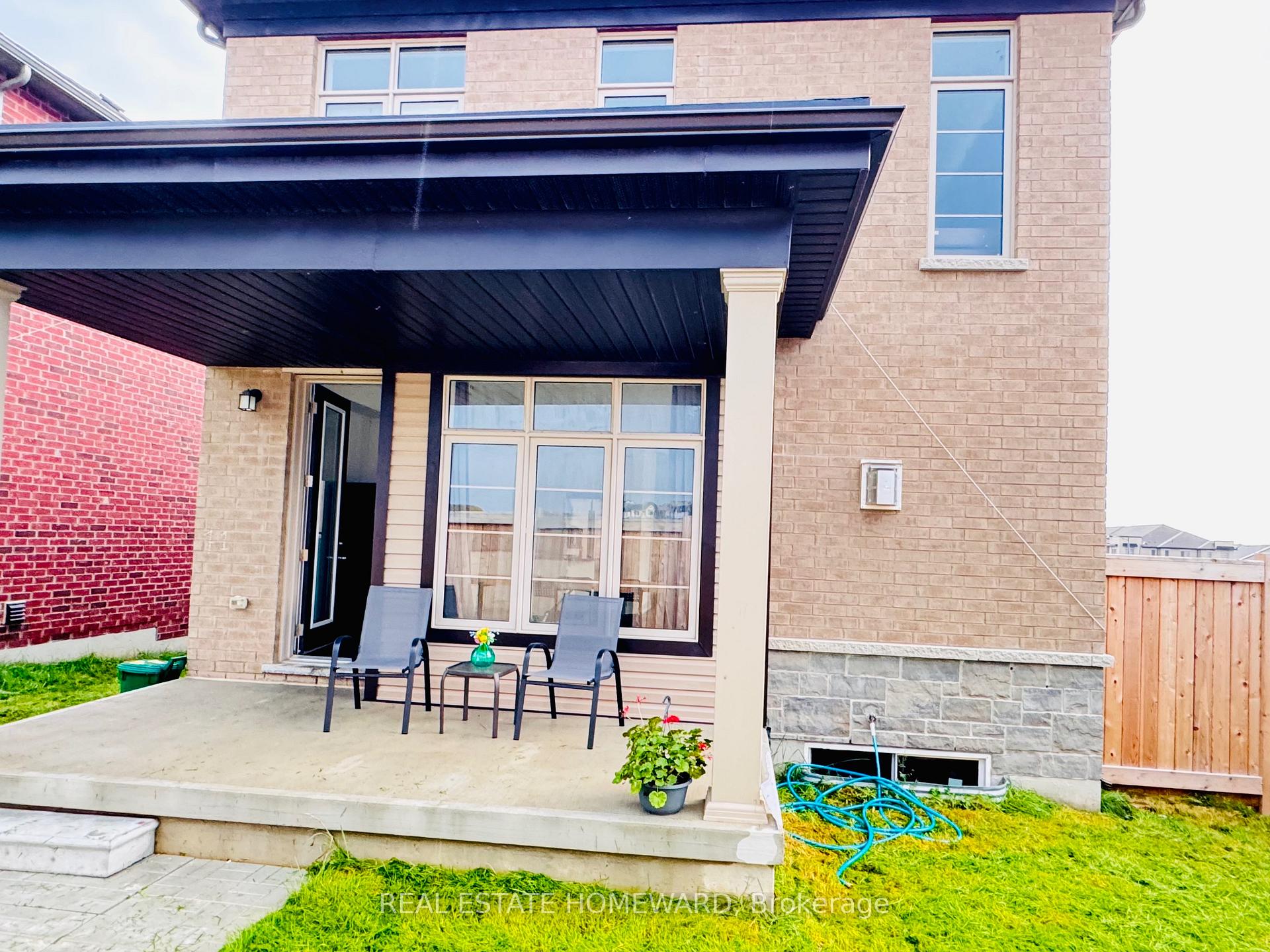 Photo 37 of 960 Lockie Drive, Oshawa, Kedron — HOMEH