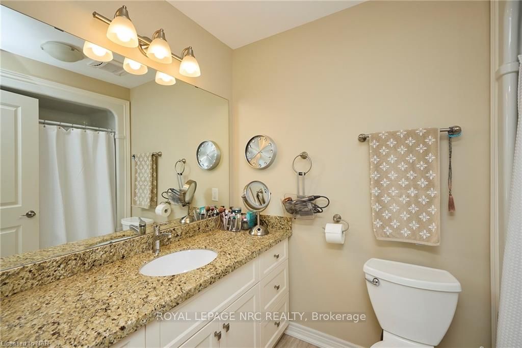 Photo 14 of 106 Summersides Boulevard, Pelham, Fonthill — HOMEH