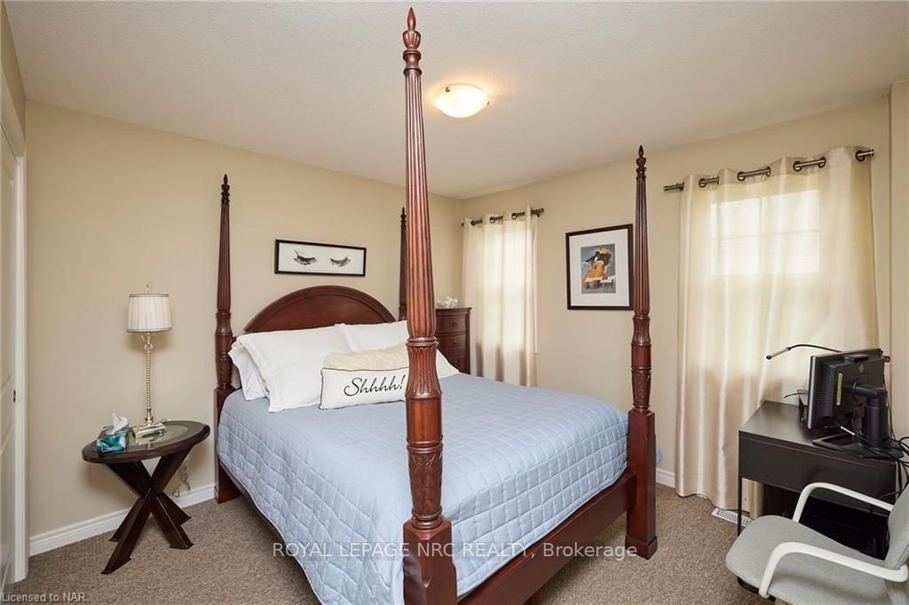 Photo 19 of 106 Summersides Boulevard, Pelham, Fonthill — HOMEH