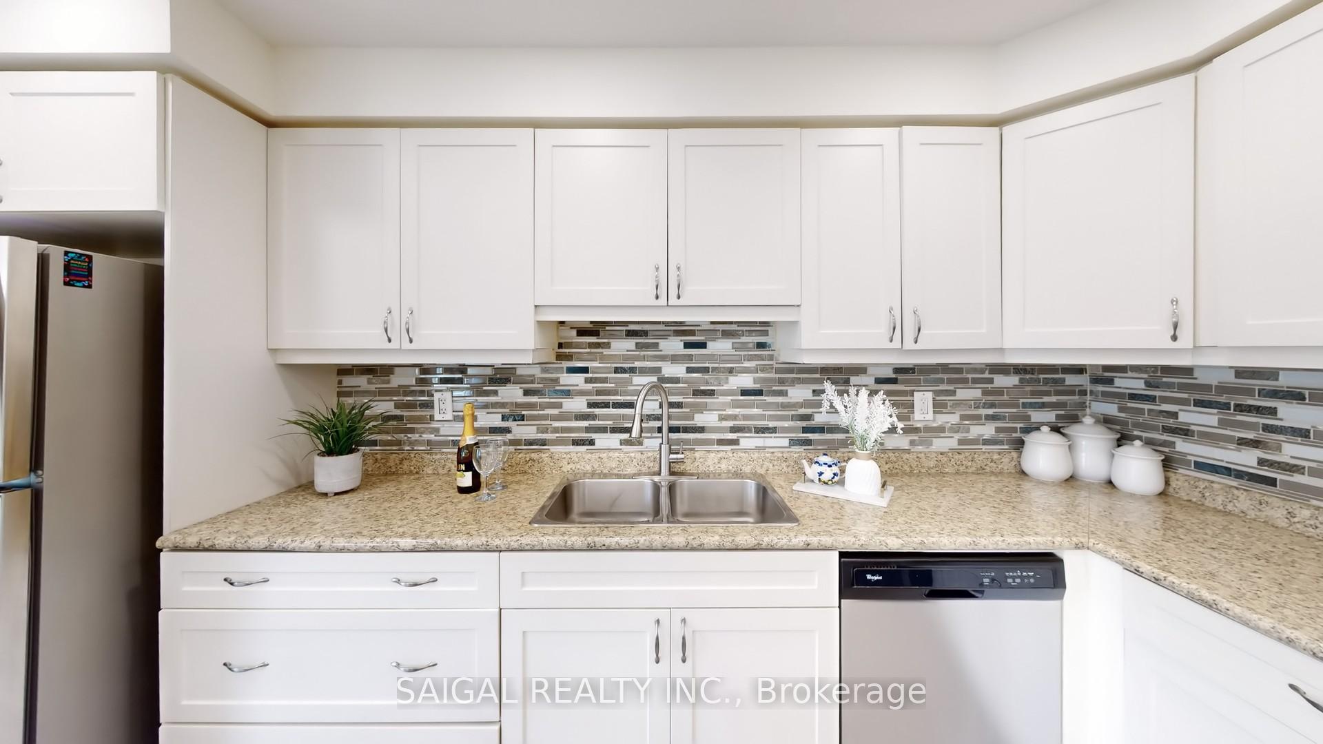 Photo 6 of 1610 Gainer Crescent, Milton, Clarke — HOMEH