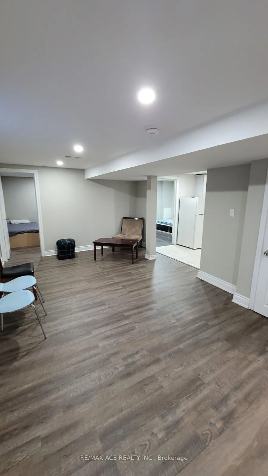Photo 5 of Unit Bsmt, 518 Annapolis Avenue, Oshawa, McLaughlin — HOMEH